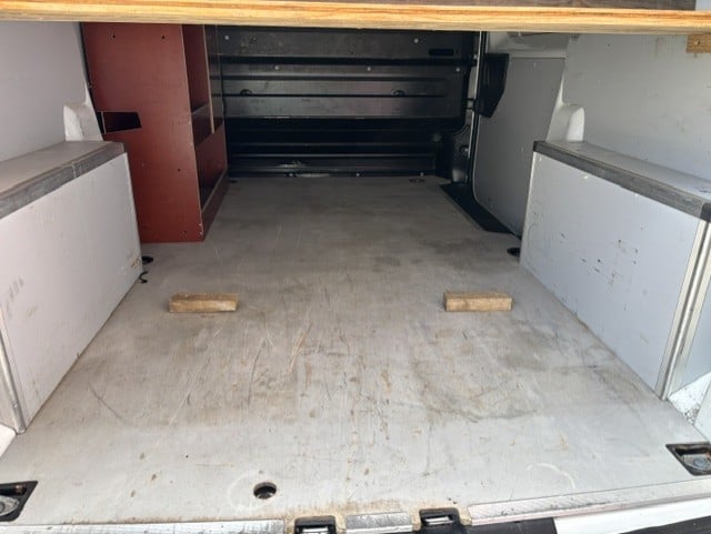 Opel Vivaro L1 HDI 120 — 17