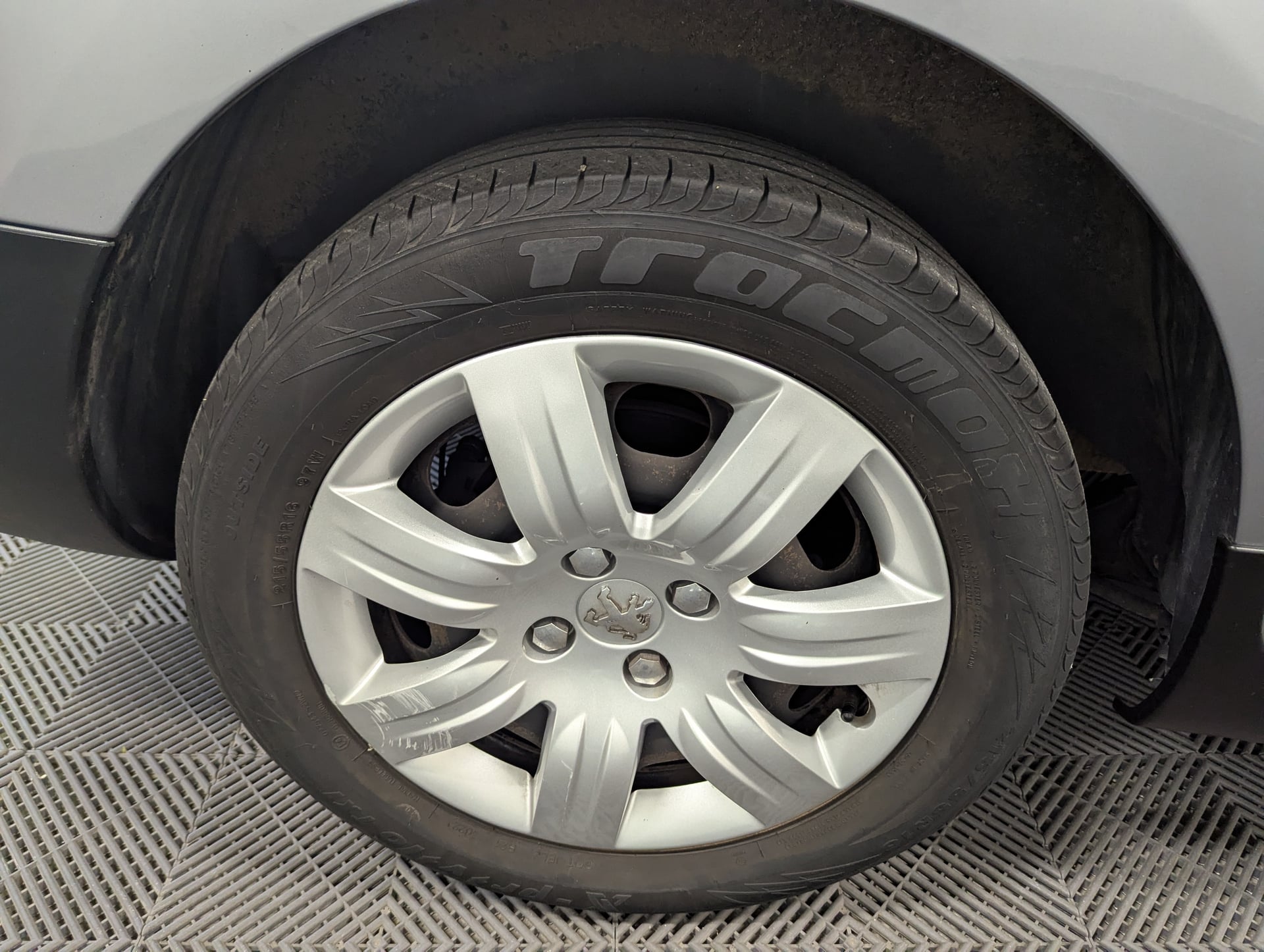 Peugeot Partner Tepee II (3) 1.2 PURETECH 110 S&S ACTIVE — 28