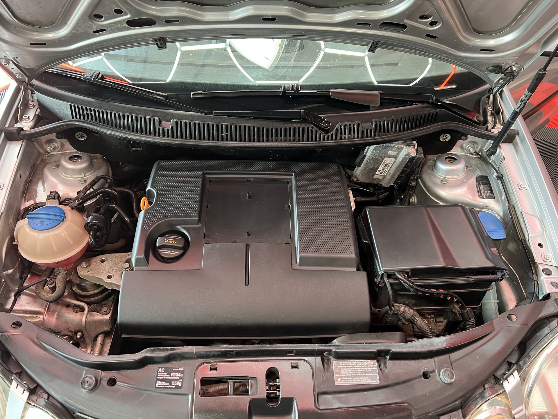 Volkswagen Polo 1.2 64ch Clim — 37
