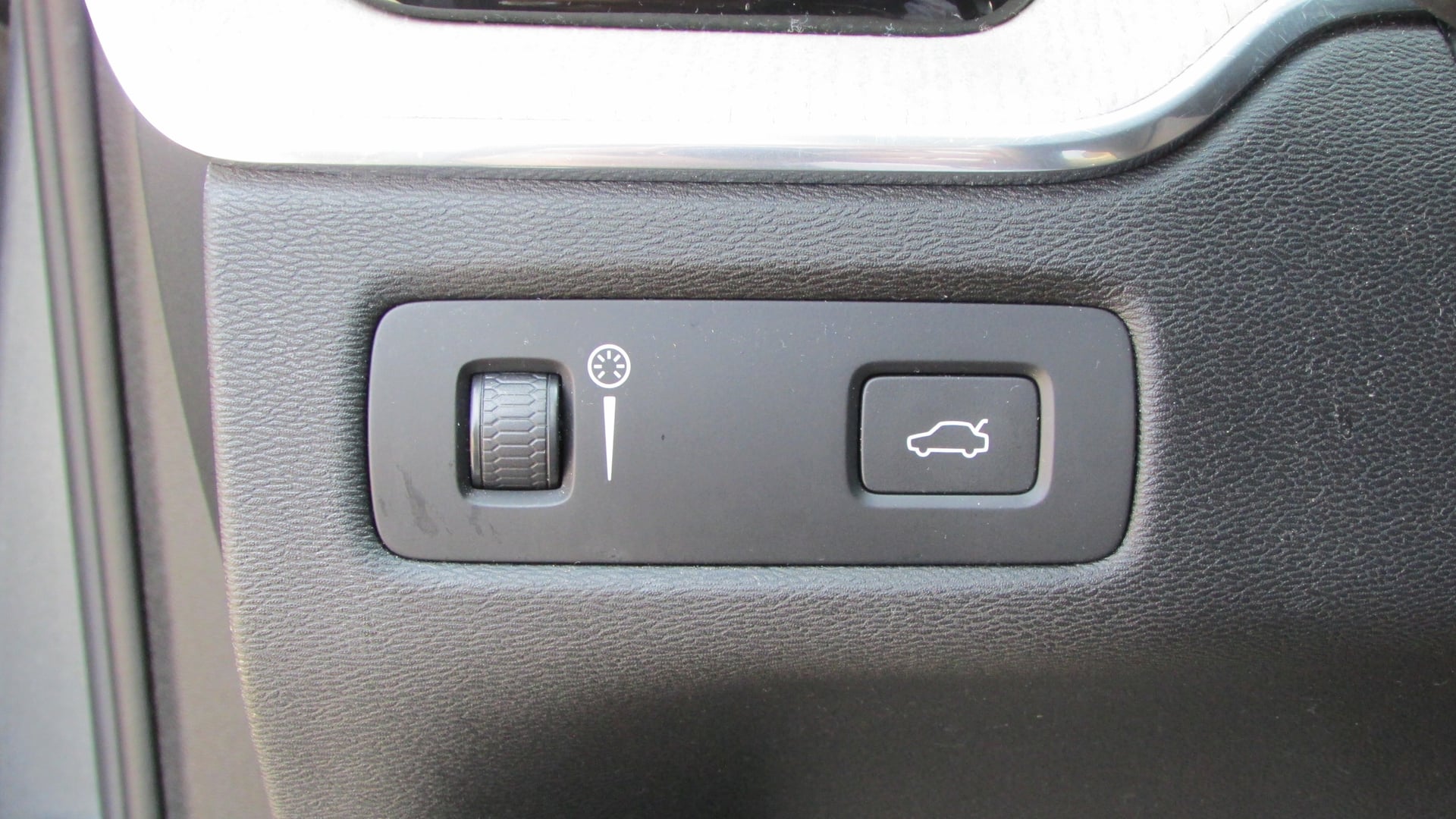Volvo XC60 D4 190CH AWD GEARTRONIC INSCRIPTION — 40