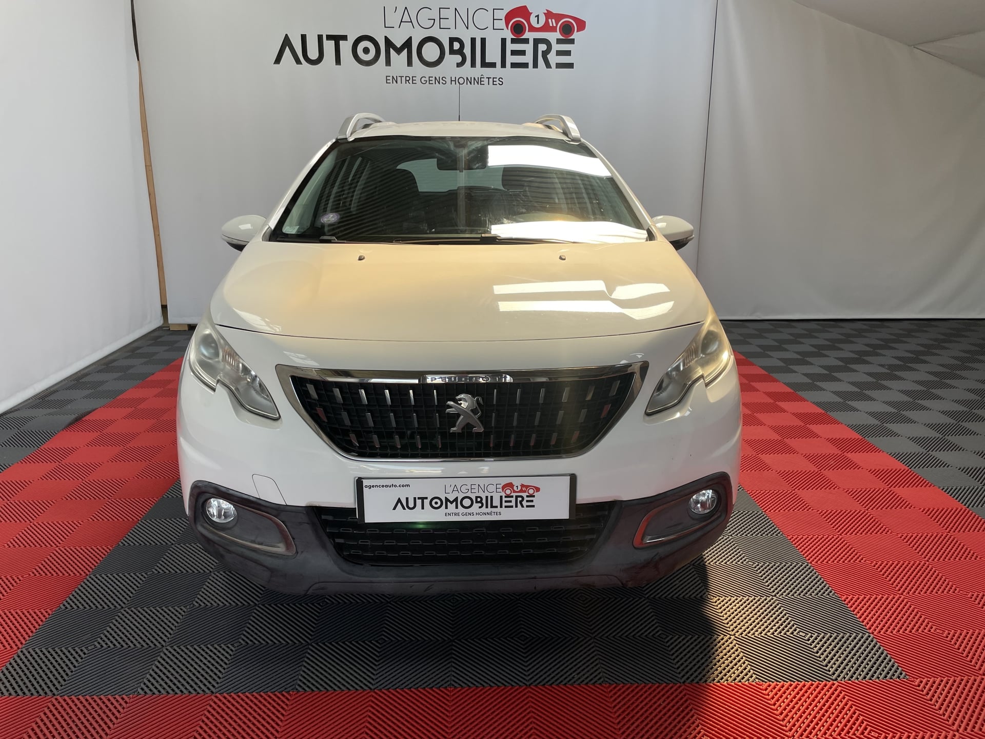 Peugeot 2008 1.2 82 CH ACTIVE — 2