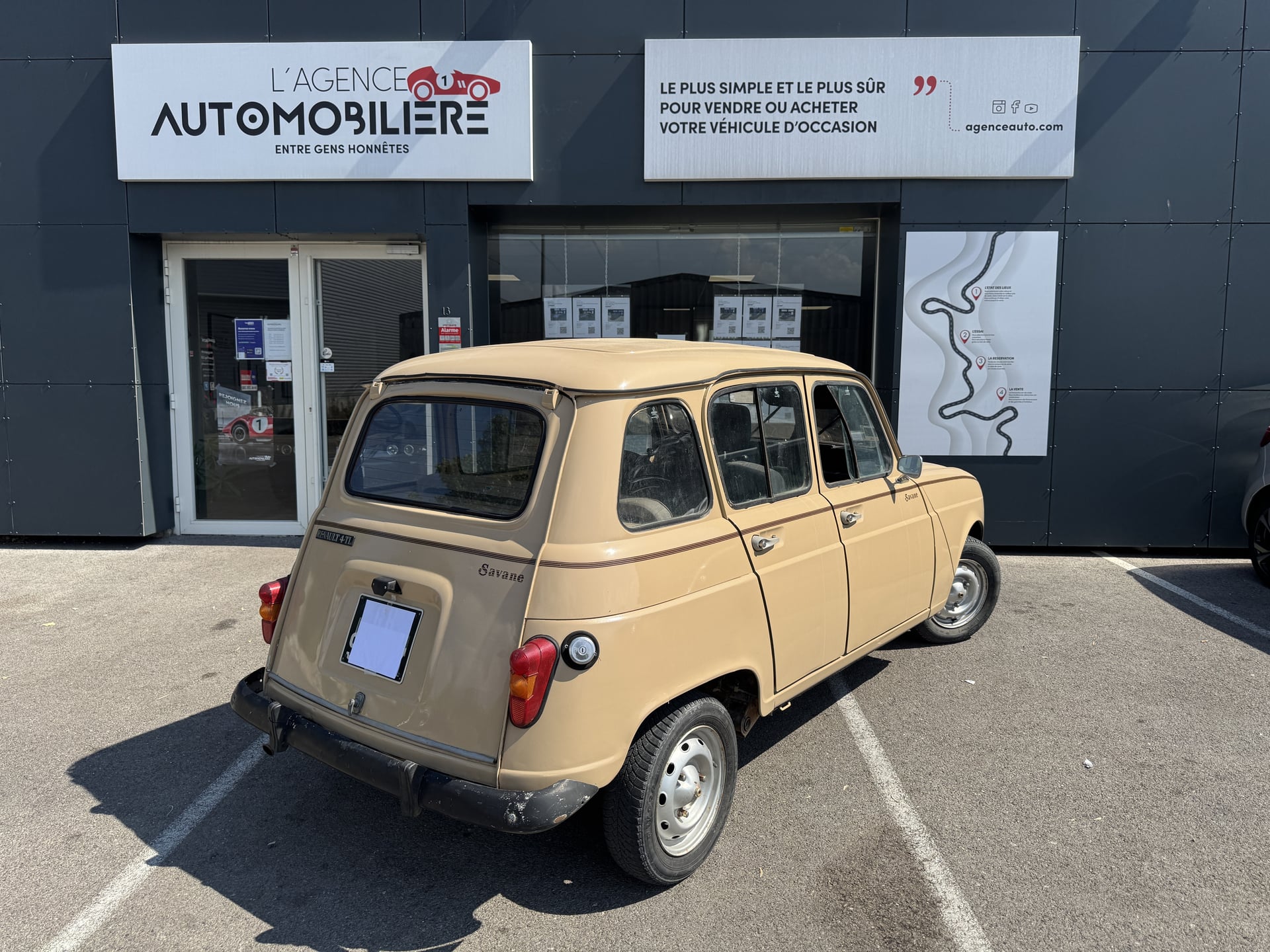 Renault 4L Savane 2nde main — 2