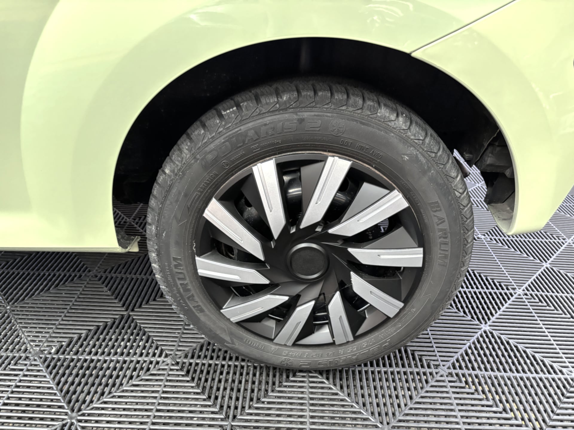 Renault Renault Twingo 2 1.2 69 ch Dynamique — 22