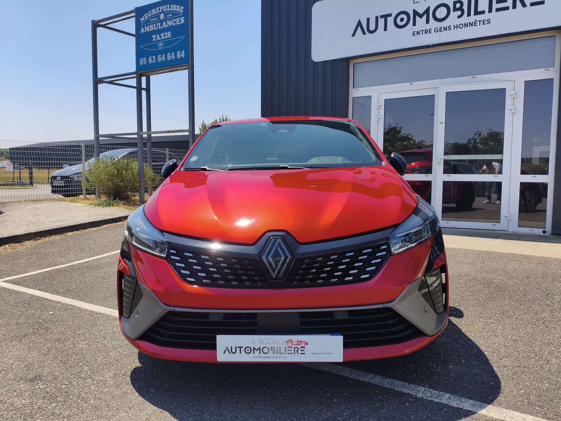 Renault Renault Clio 5 1l6 E-TECH 145H HYBRID 1.2KWH - ESPRIT ALPINE - Première main — 2