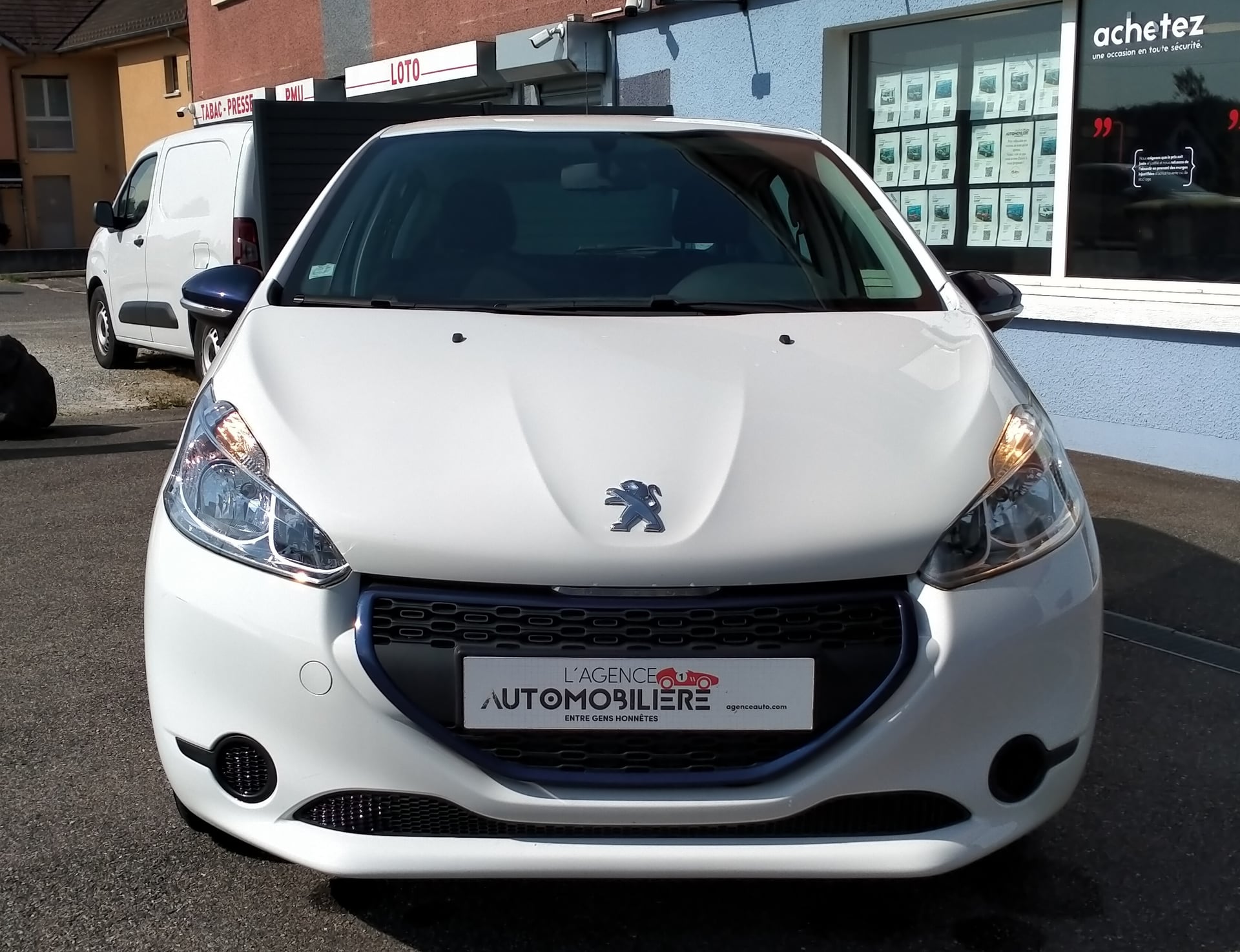 Peugeot 208 1.0 VTi Like 5p — 2
