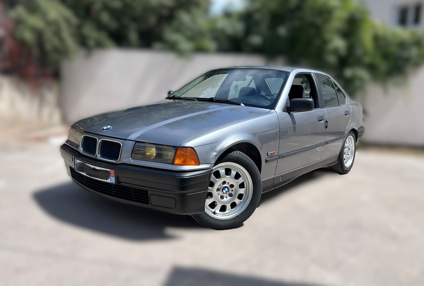 BMW Série 3 325TD 4 Portes SUIVI COMPLET TBE A SAISIR