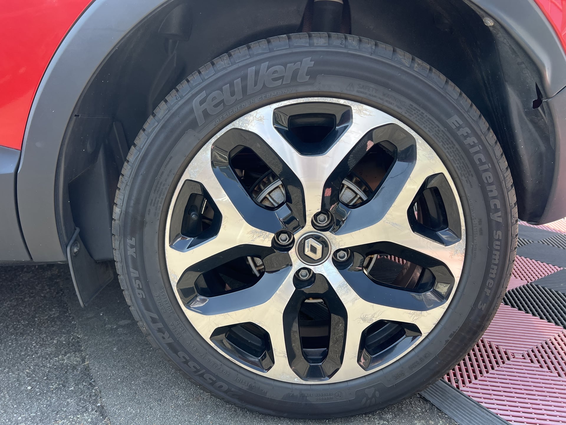 Renault Captur 0.9 Energy TCe-90 E6C Intens — 30