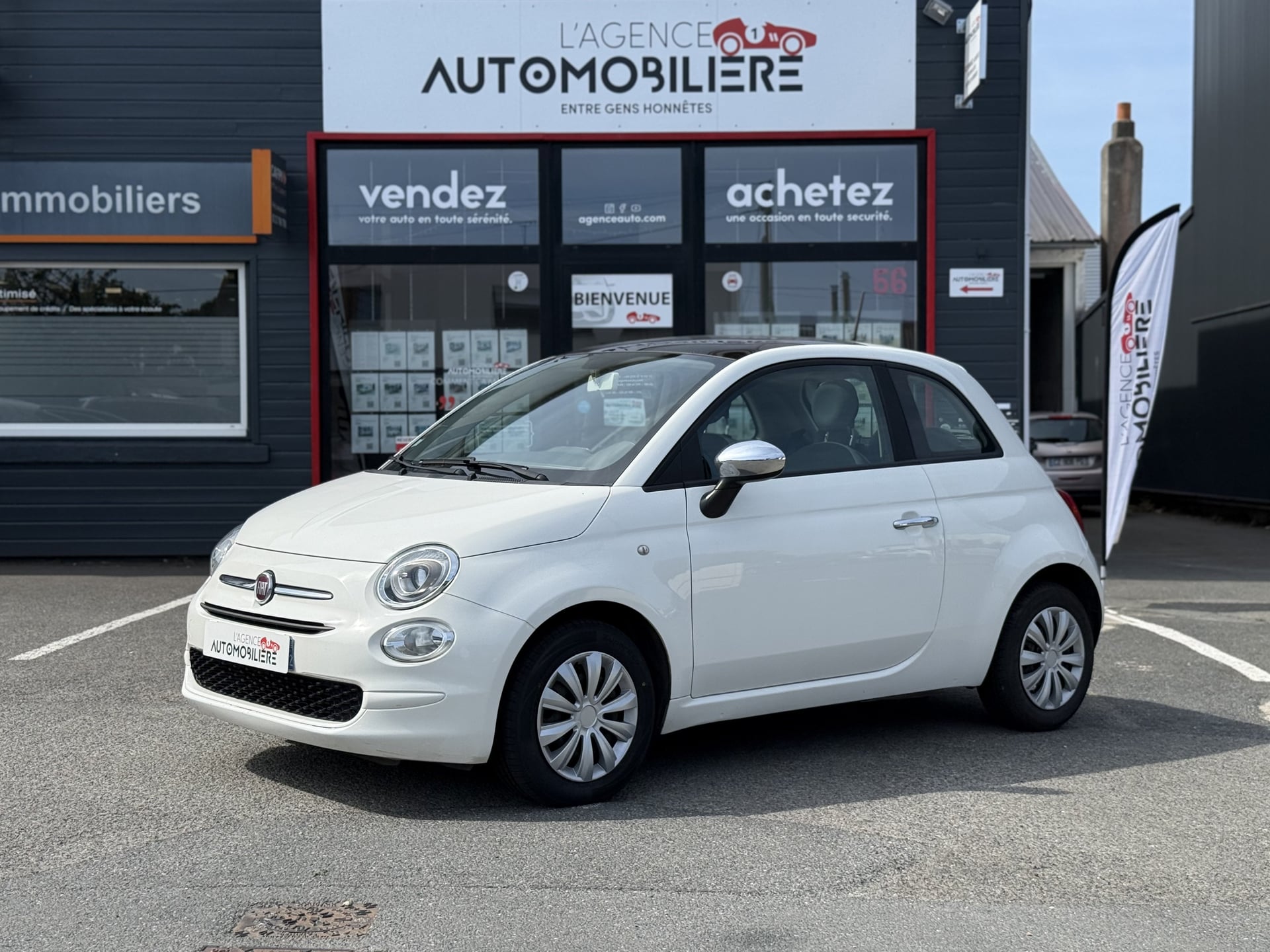 Fiat 500 1.2 70 ch BVM5 POP STAR (Toit panoramique) — 1