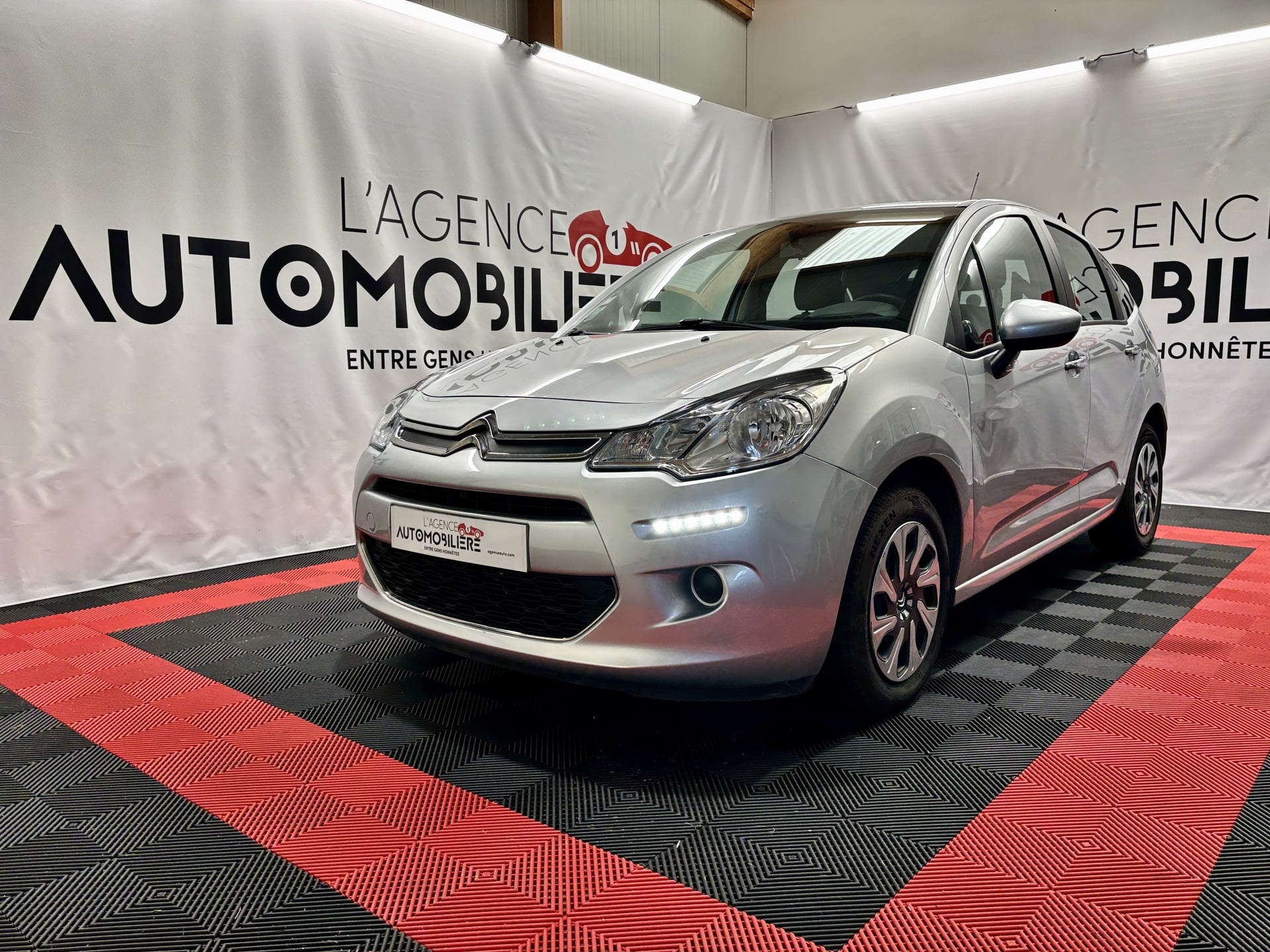 Citroen C3 II (2) 1.4 HDI 70 FAP CONFORT