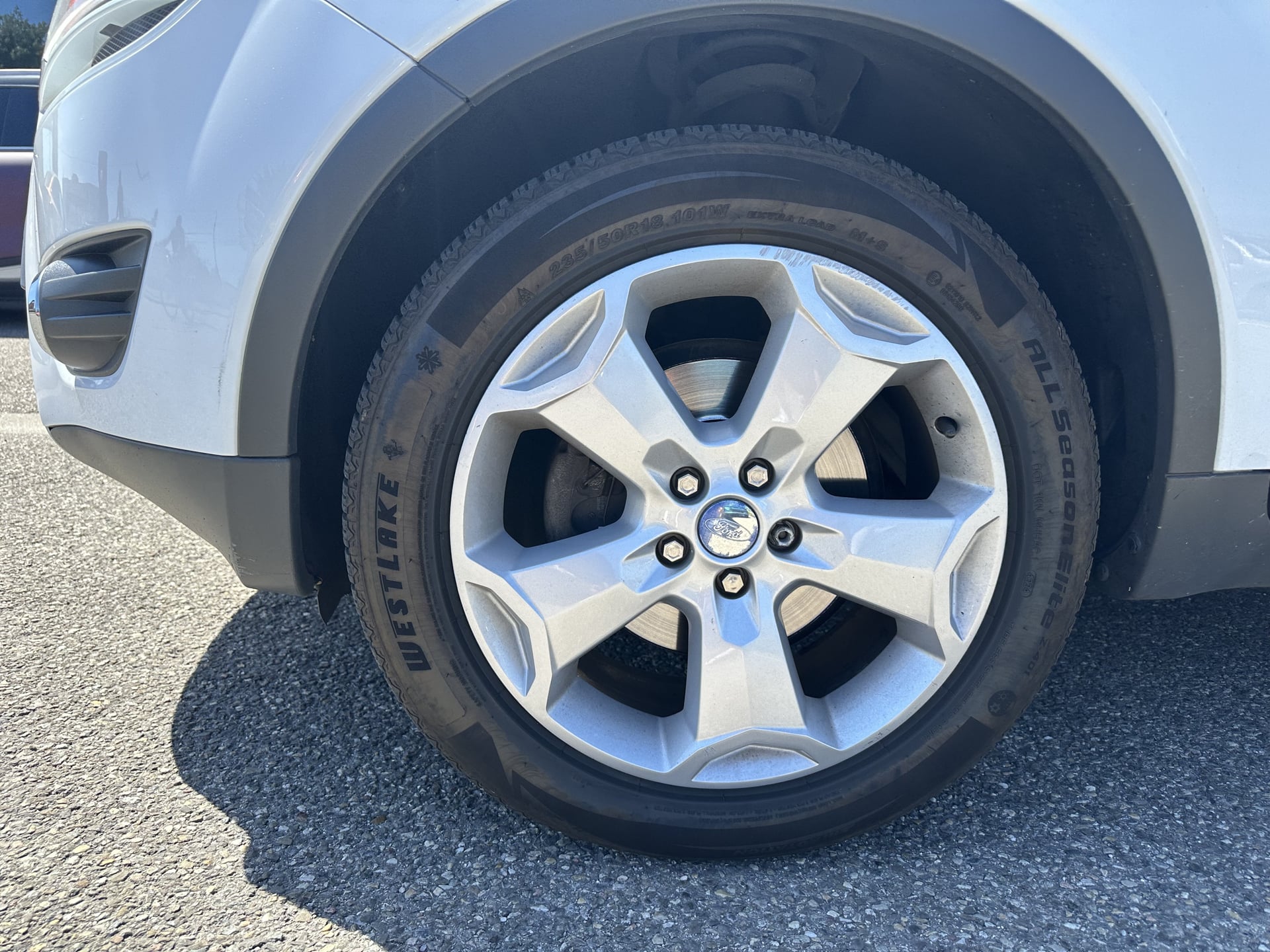 Ford Kuga 2.0 tdi 136 trend — 18