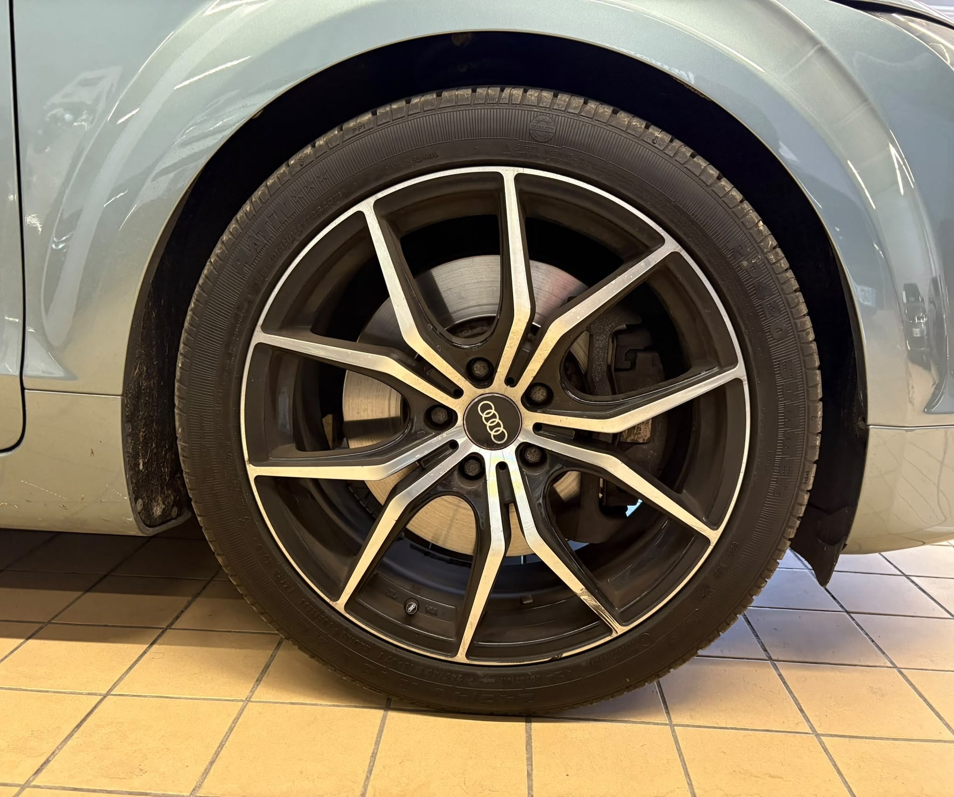 Audi TT 3.2 V6 250ch quattro S tronic 6 — 28