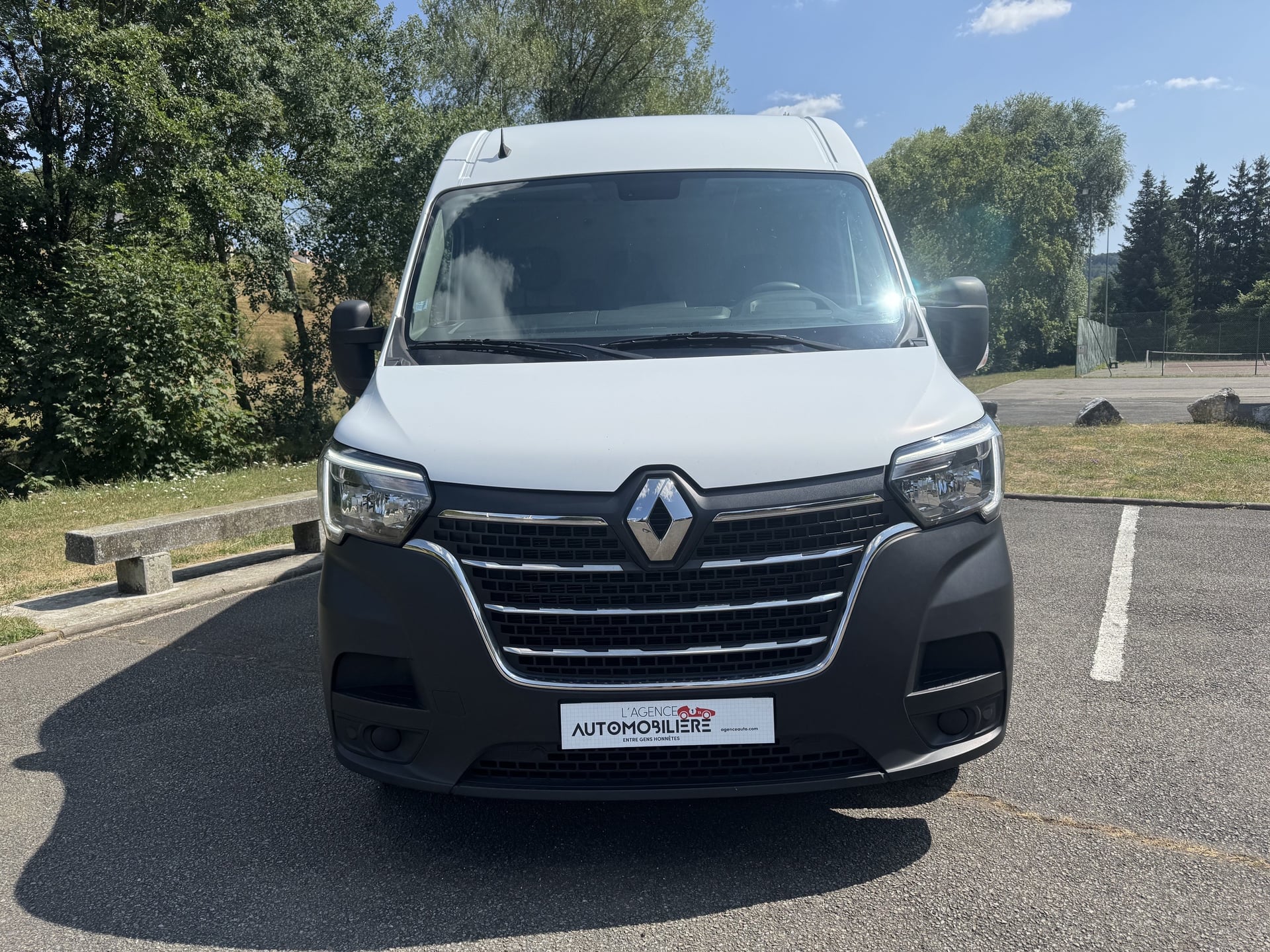 Renault Master III L2H2 2.3 DCI 135 3T3 1MAIN TVA — 2