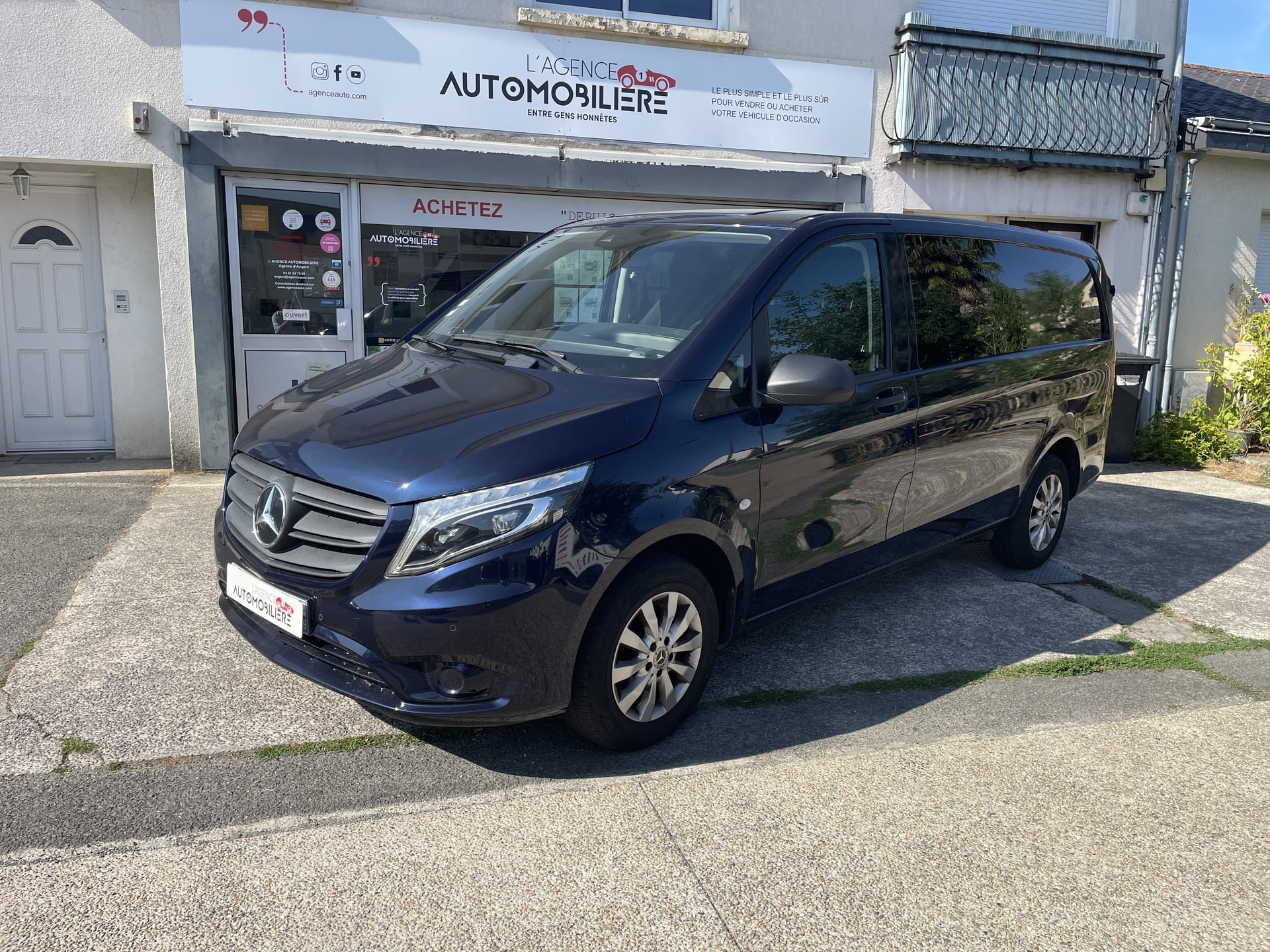 Mercedes-Benz Vito MIXTO LONG 114 CDI 136cv Boîte auto - Suivi Mercedes 2ème main 36 990 € HT