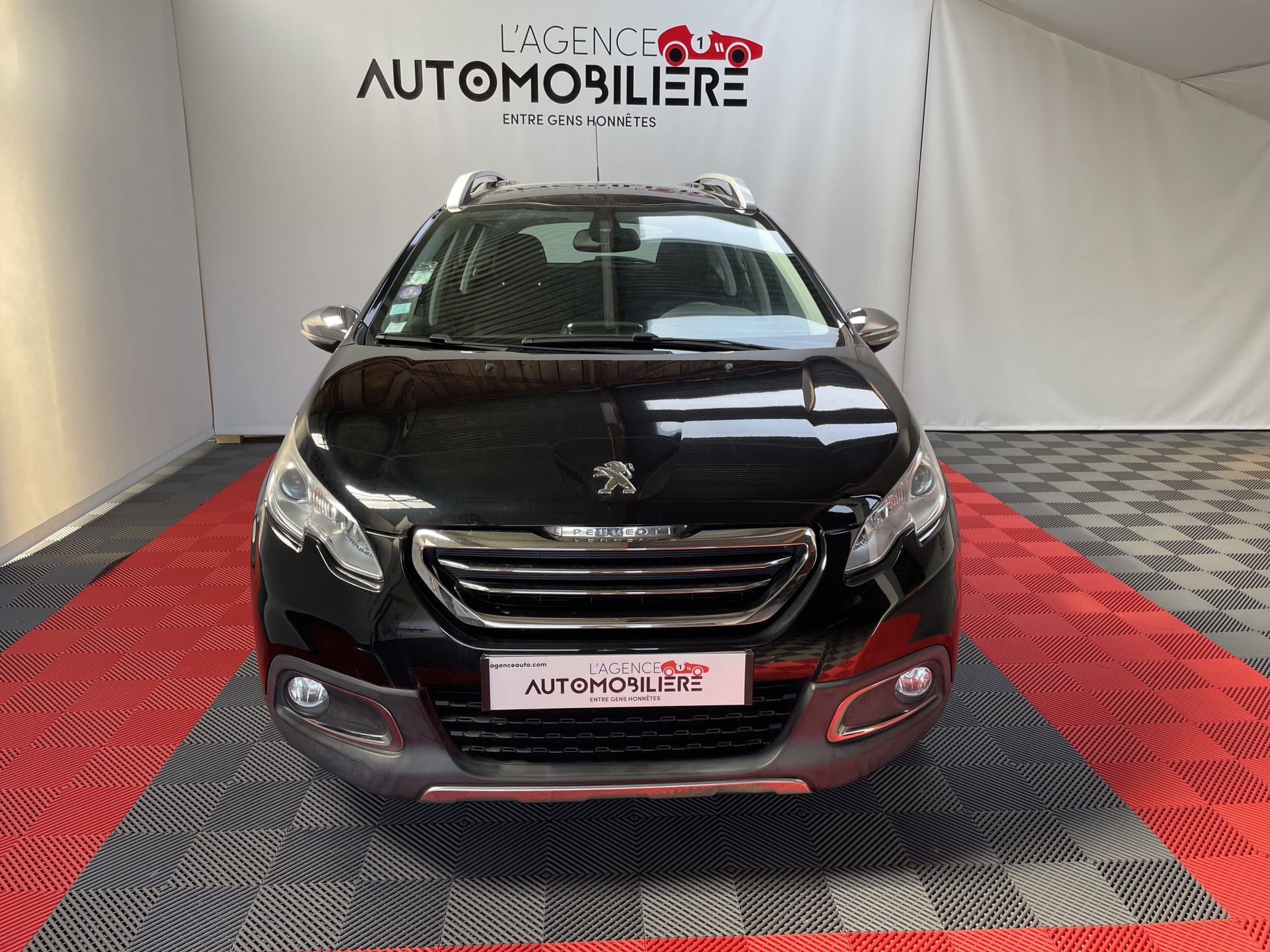 Peugeot 2008 1.6 VTI 120 CH ALLURE — 2