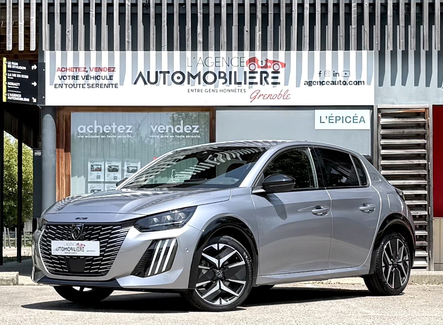 Peugeot 208 Hybrid 100ch GT e-DCS6 / 1°Main - 980km — 1