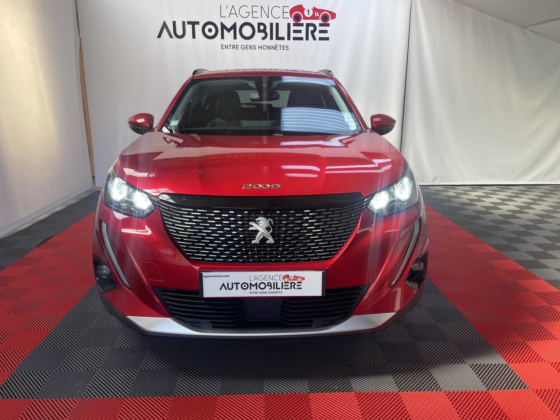 Peugeot Peugeot 2008 1.5 BLUEHDI 110 CH ALLURE PACK — 2