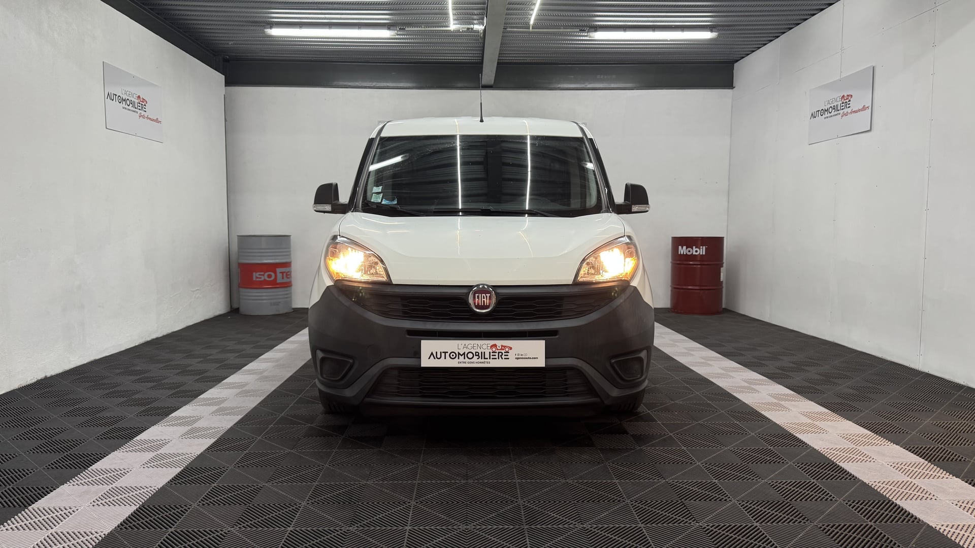 Fiat Doblo Cargo 1.6 Multijet 105ch 705kg Pro Lounge — 2