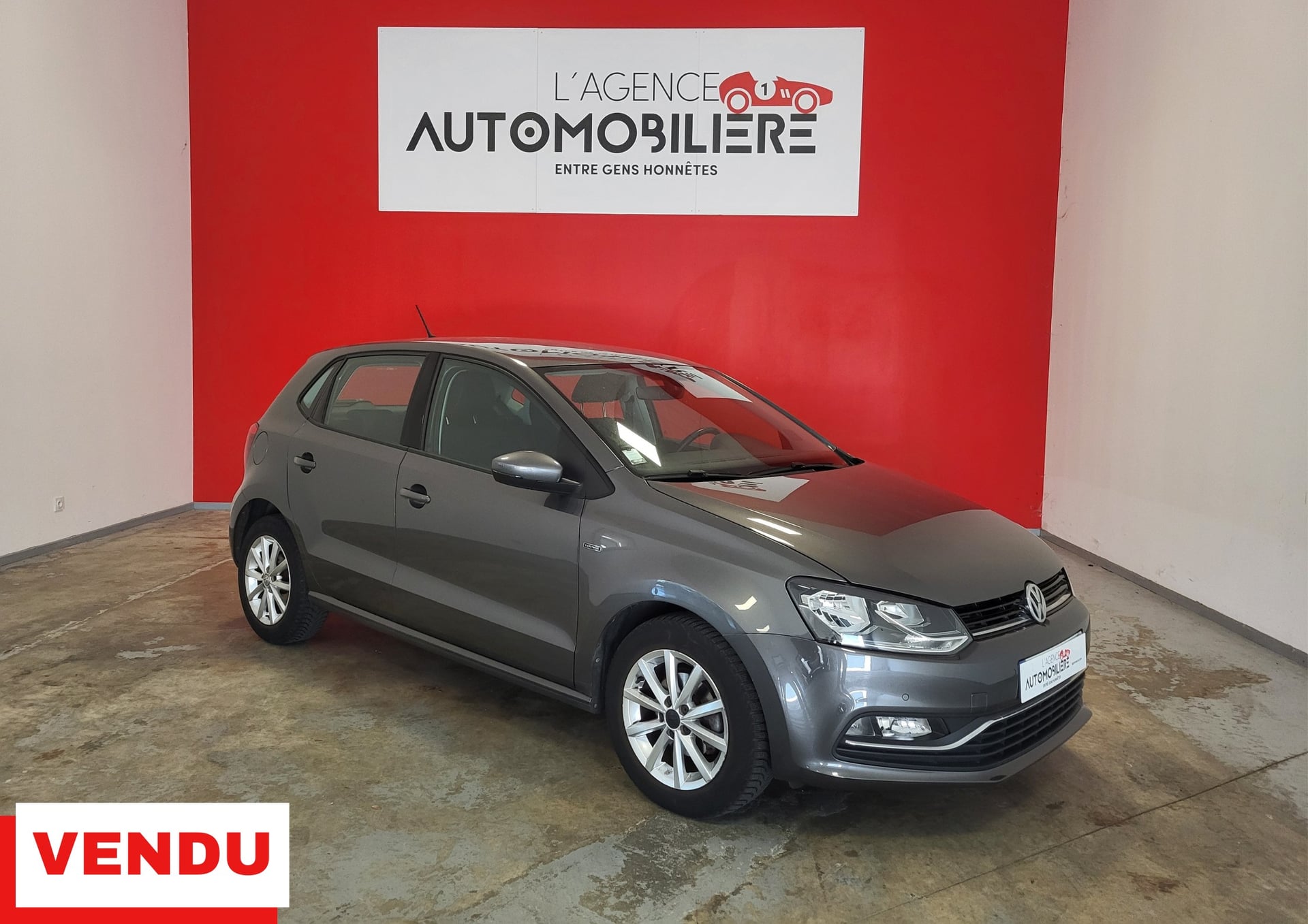 Volkswagen Polo 1.2 TSI 90 LOUNGE BVM5 - GPS - ENTRETIEN VOLKSWAGEN — 1
