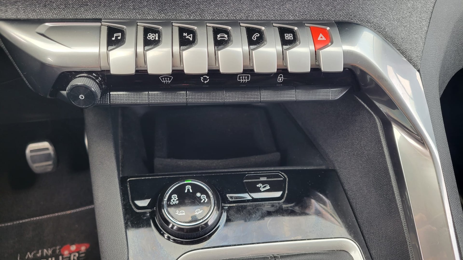 Peugeot 5008 2.0 BLUEHDI 150CH CROSSWAY - 7 places — 20