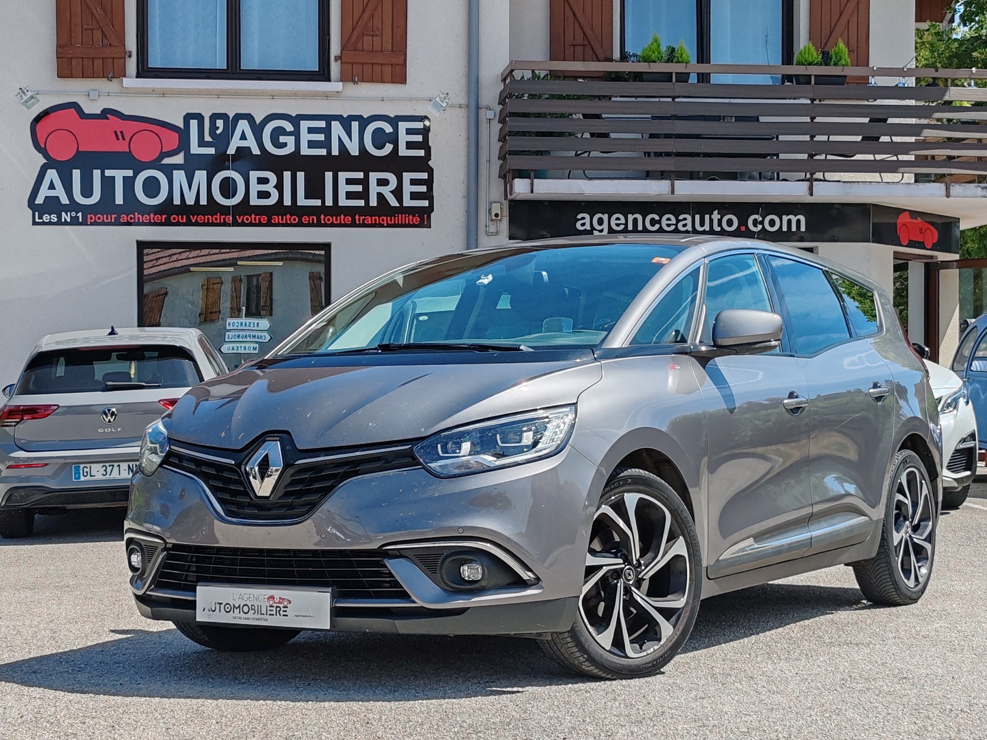 Renault Grand Scenic Grand Scénic IV 1.7 dCi EDC6 120 cv INTENS