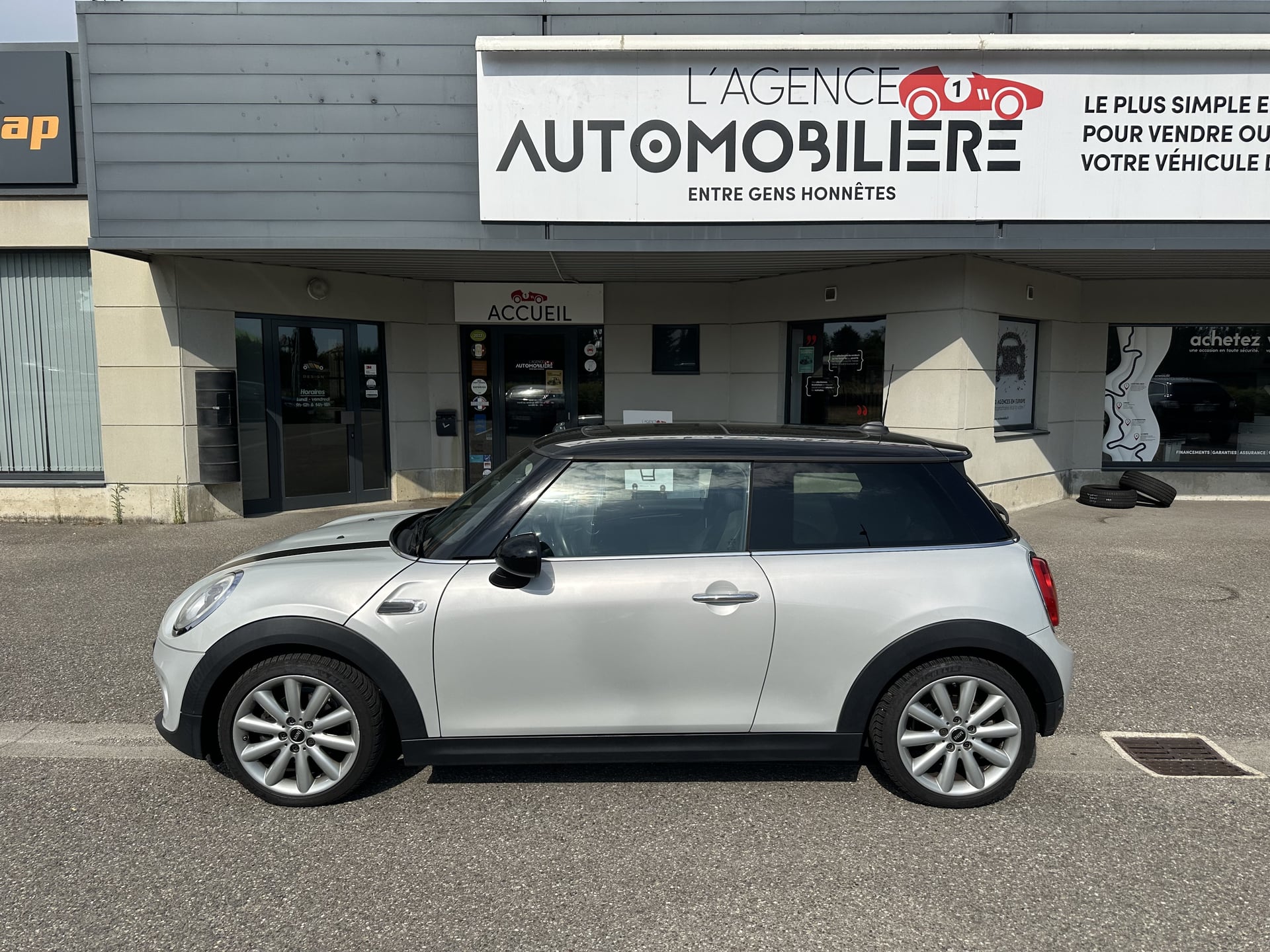 Mini Mini 1.5 116 COOPER D PACK RED HOT CHILI — 2