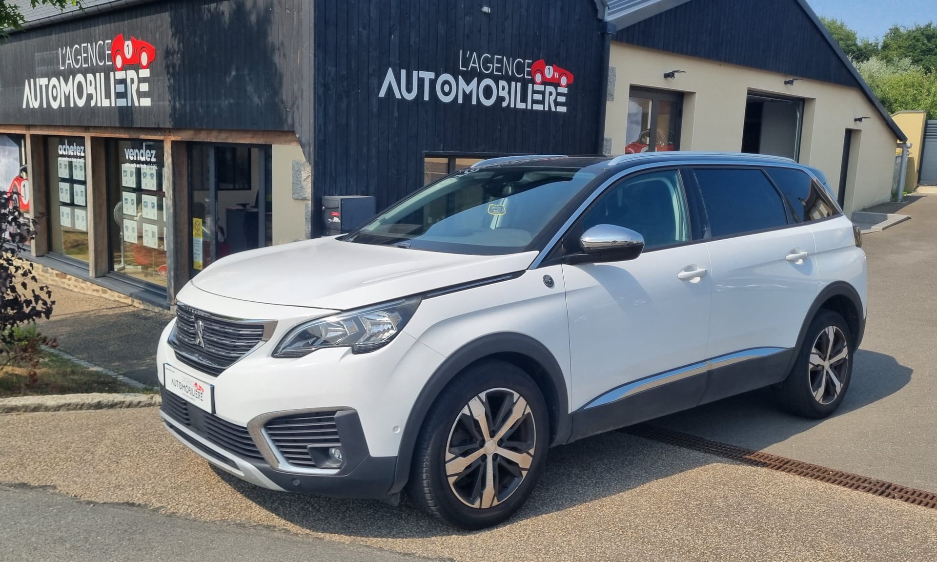 Peugeot 5008 CROSSWAY 1.2 PURETECH 130cv BVM6 — 1