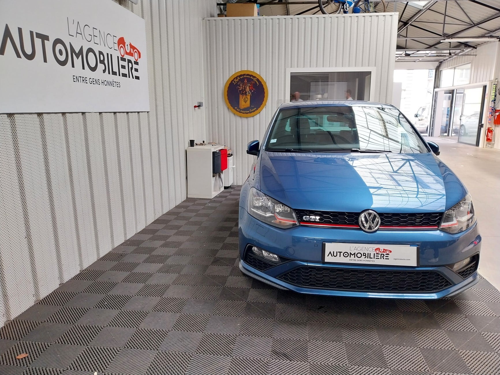 Volkswagen Polo 1.8 TSI 192 GTI — 2