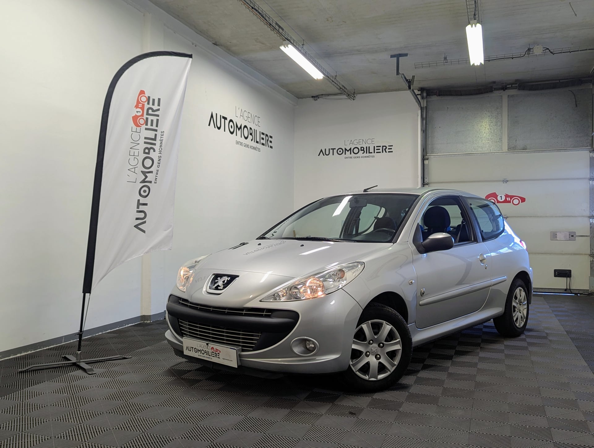 Peugeot 206+ 1.4 75 GENERATION 3P