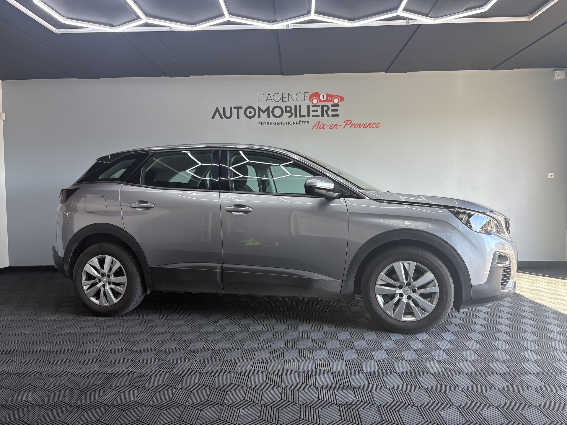 Peugeot 3008 1.2 ALLURE 130 Ch - GARANTIE 6 MOIS — 2