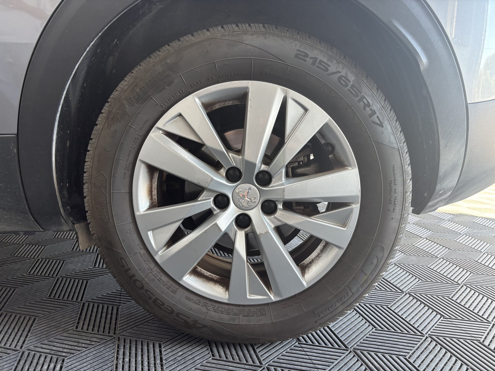 Peugeot 3008 1.2 ALLURE 130 Ch - GARANTIE 6 MOIS — 29
