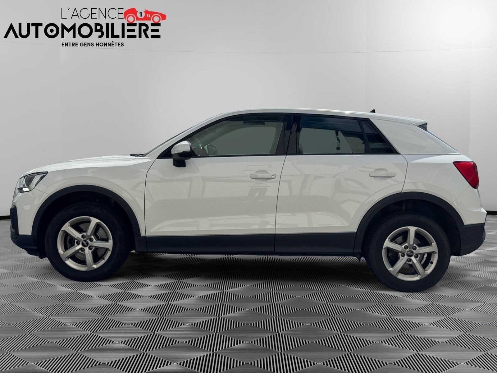 Audi Audi Q2 35 TDI 150 QUATTRO S TRONIC — 2