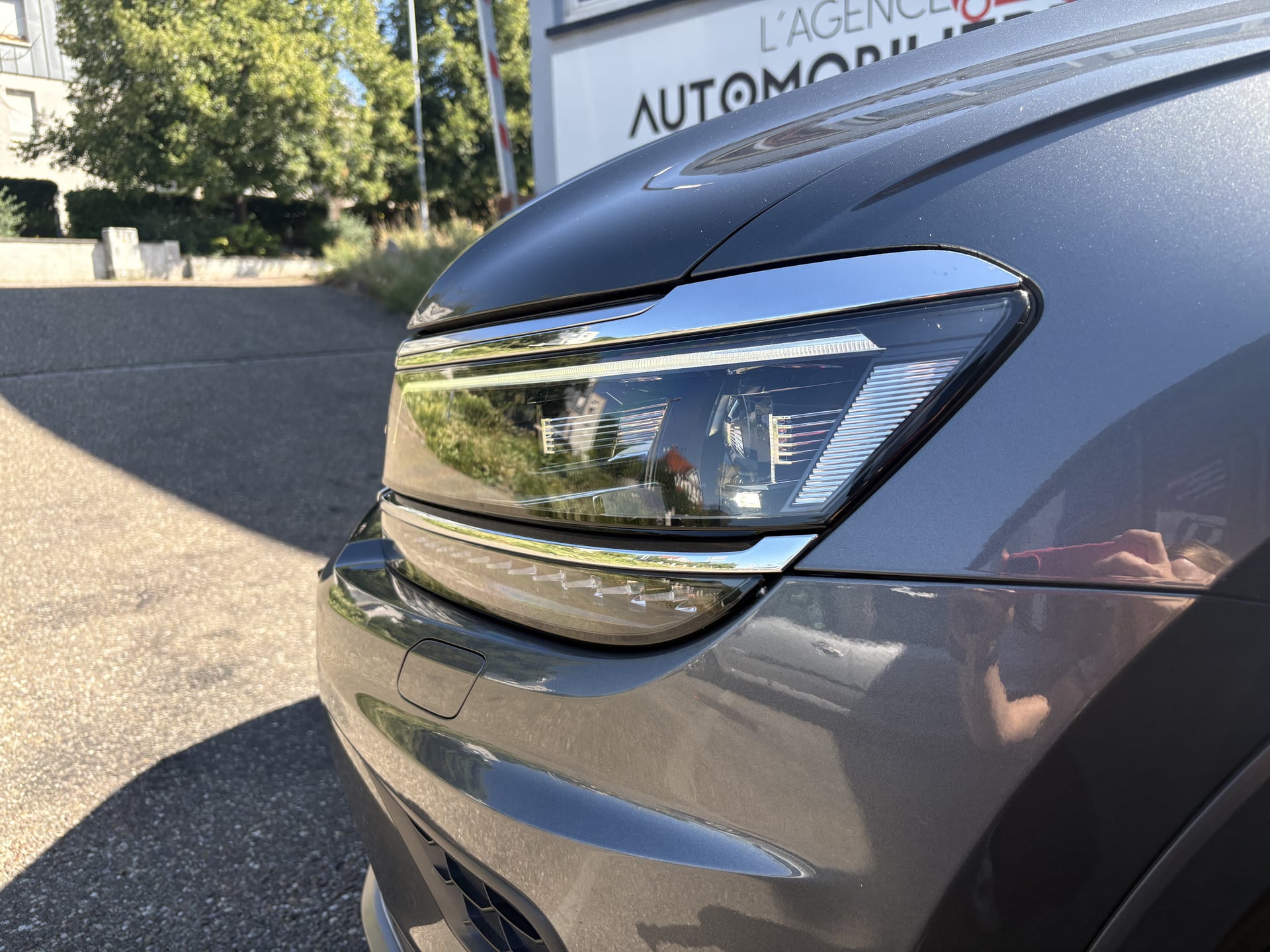 Volkswagen Tiguan 2.0 TDI 150 Carat Exclusive Sièges chauffants électriques - Caméra de recul - Toit ouvrant — 29