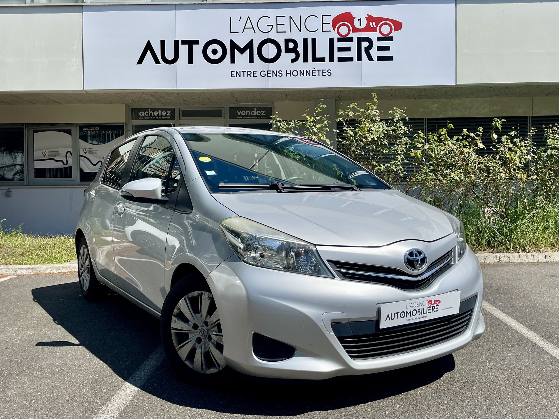 Toyota Yaris III D-4D 90cv BVM6 - Caméra Recul / Climatisation / Entretien à jour