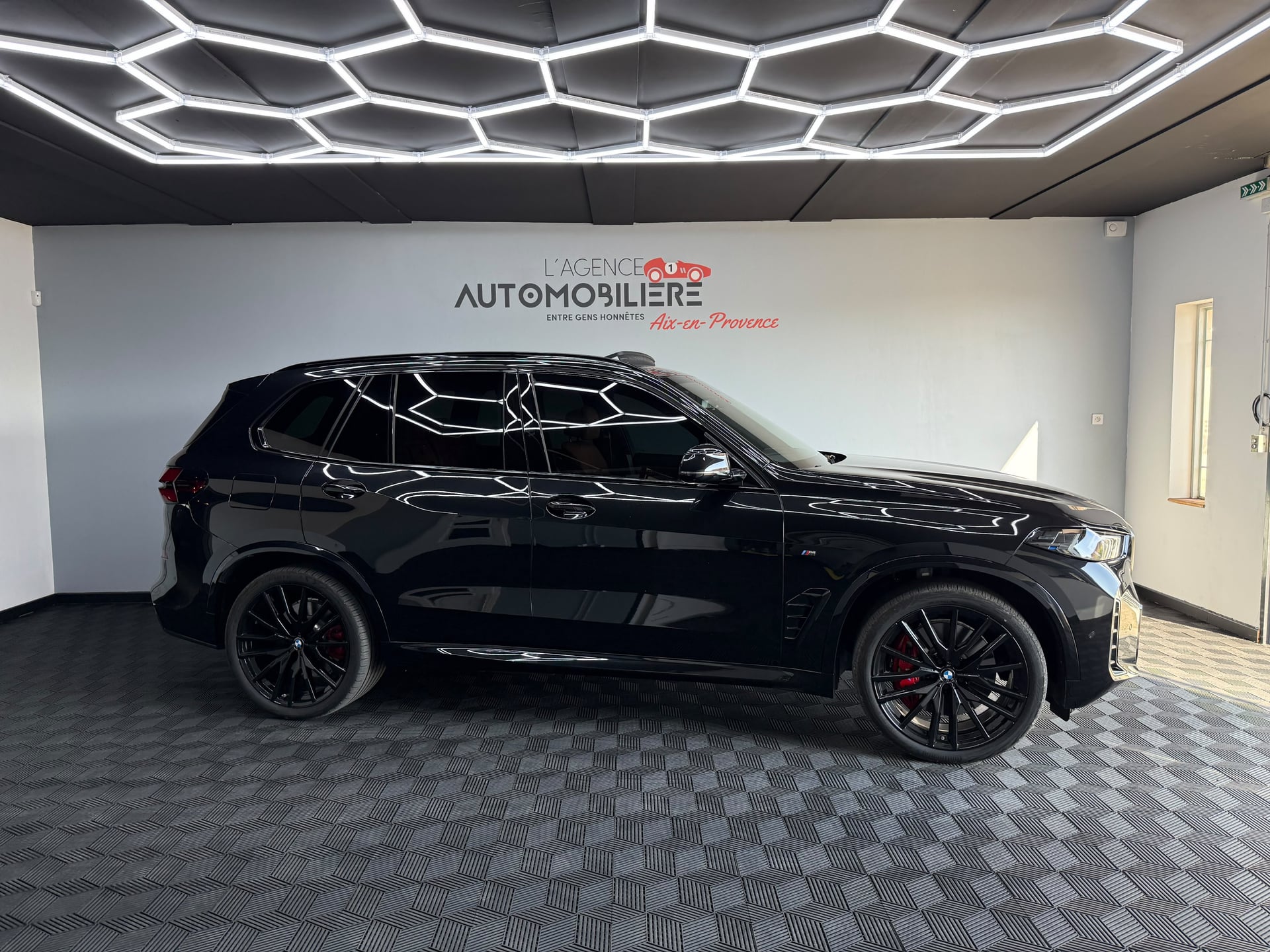 BMW X5 (G05) LCI XDRIVE 50e 3.0 489 Ch - GARANTIE 3 ANS — 2