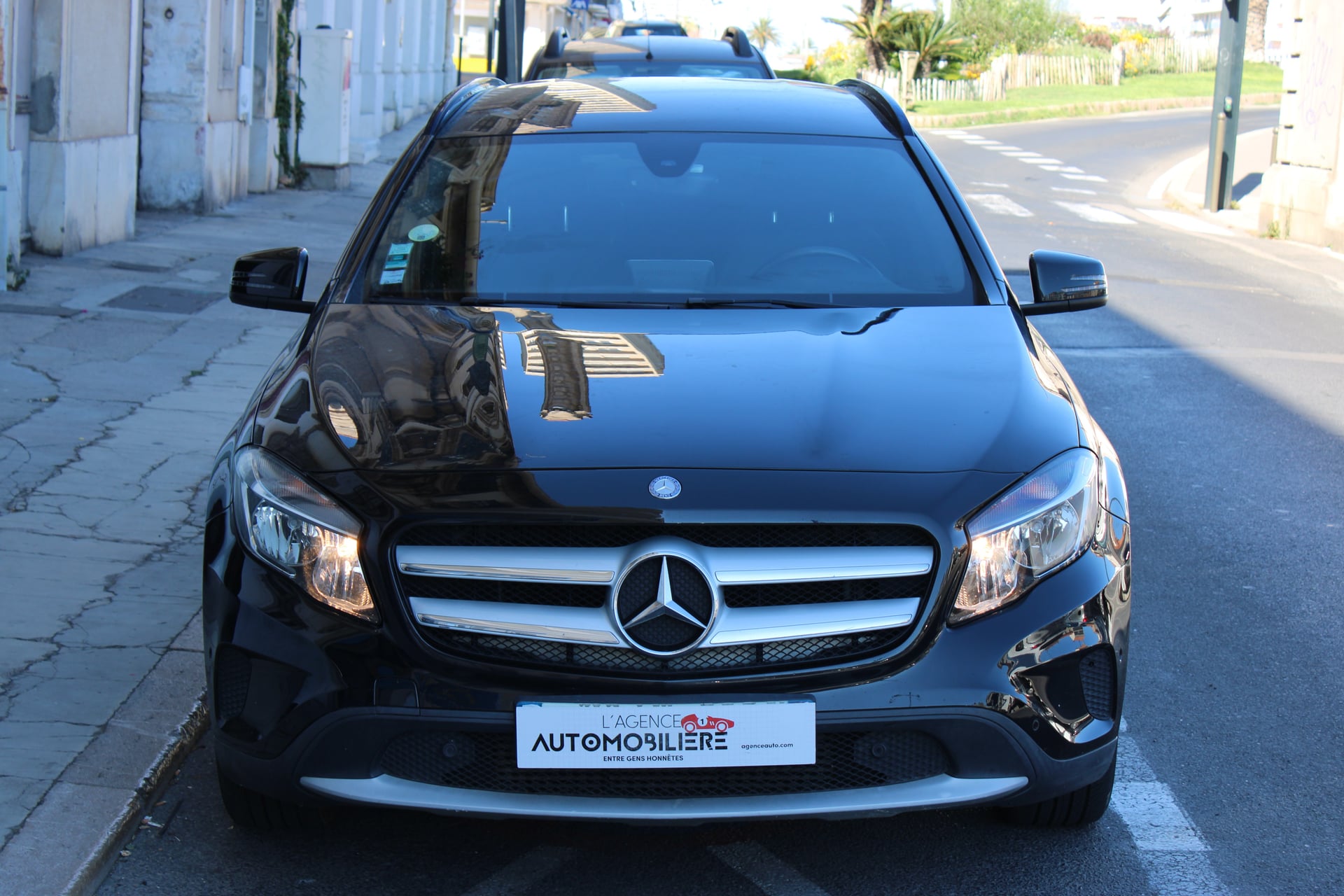 Mercedes-Benz Classe GLA 2.2 200 D 135 INSPIRATION ( Caméra de recul, Gps, Clim... ) — 2