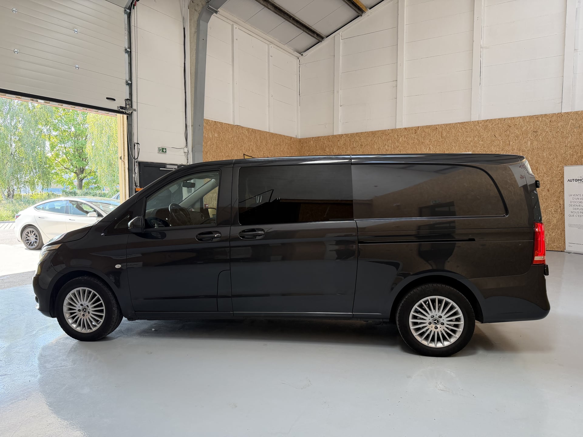 Mercedes-Benz Vito 116 CDI Mixto Extra long 5 Places 163ch BVA 1ére main — 2