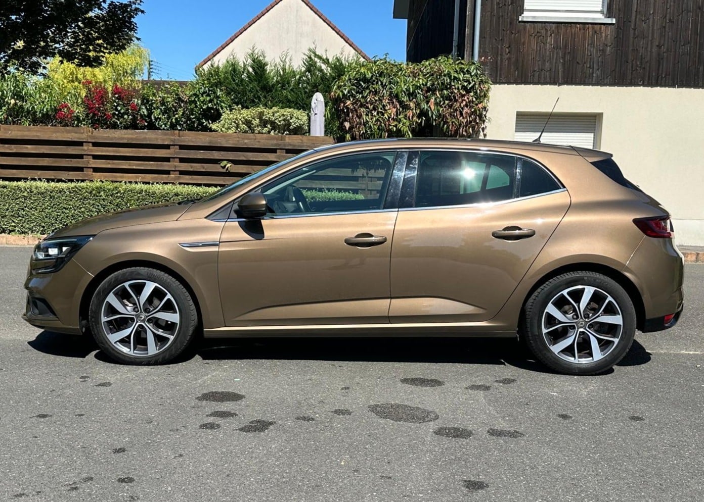 Renault Megane IV 1.2 TCE 130 ENERGY INTENS EDC — 2