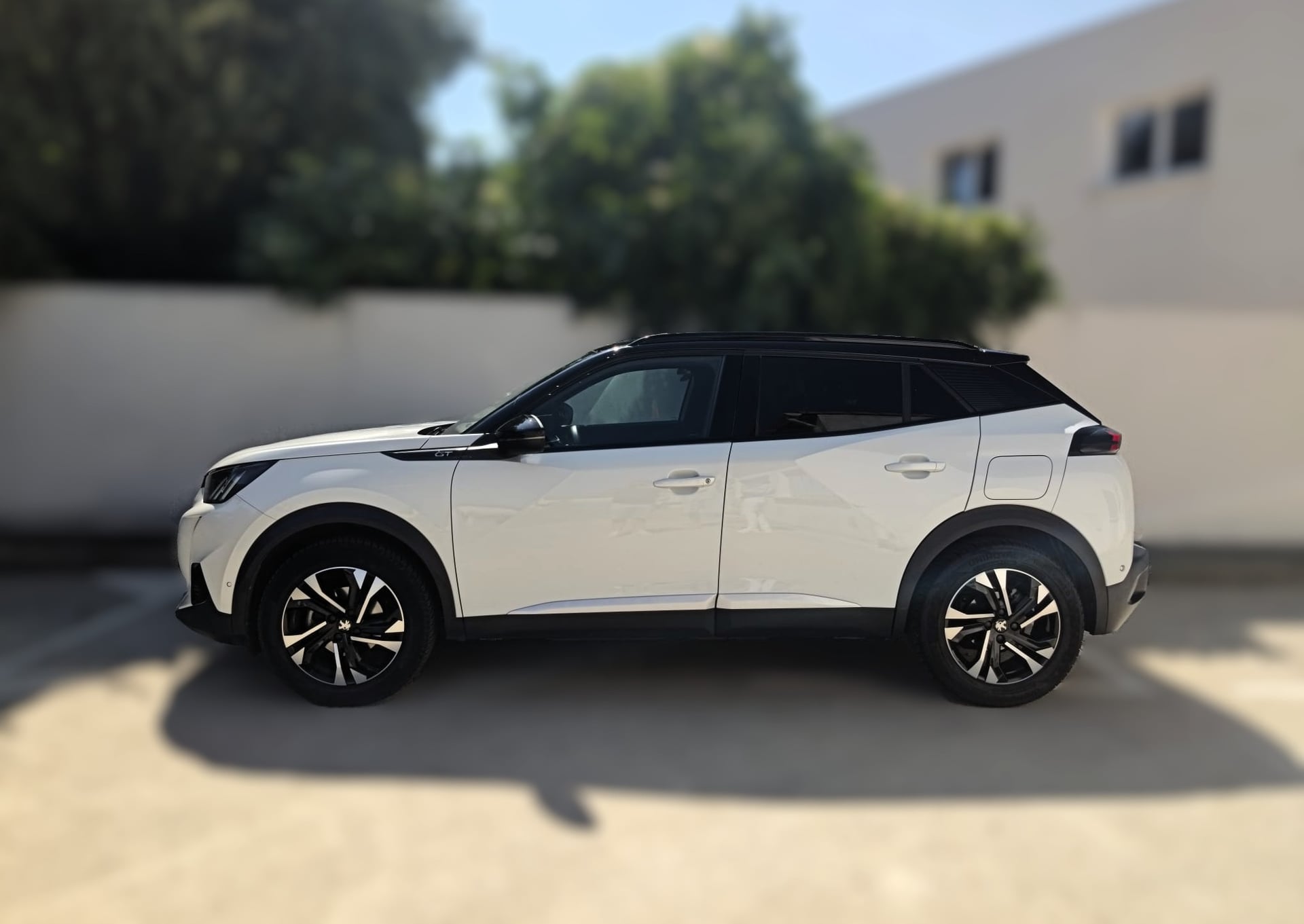 Peugeot 2008 GENERATION-I 1.2 130 GT LINE EAT BVA START-STOP — 2