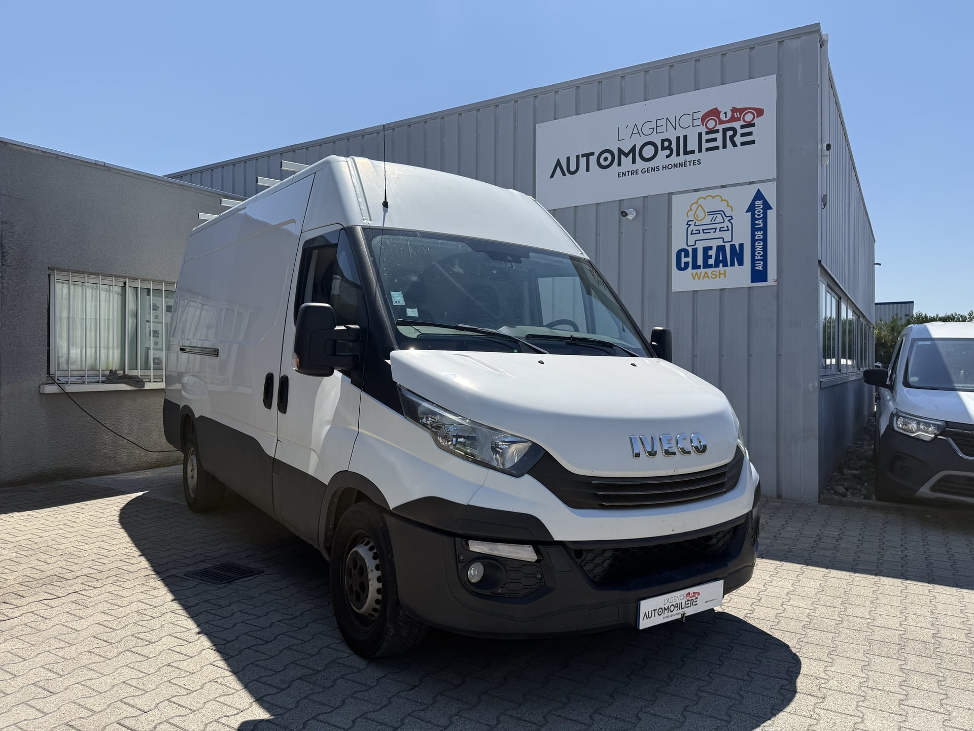 Iveco 35C16 DAILY 160 cv