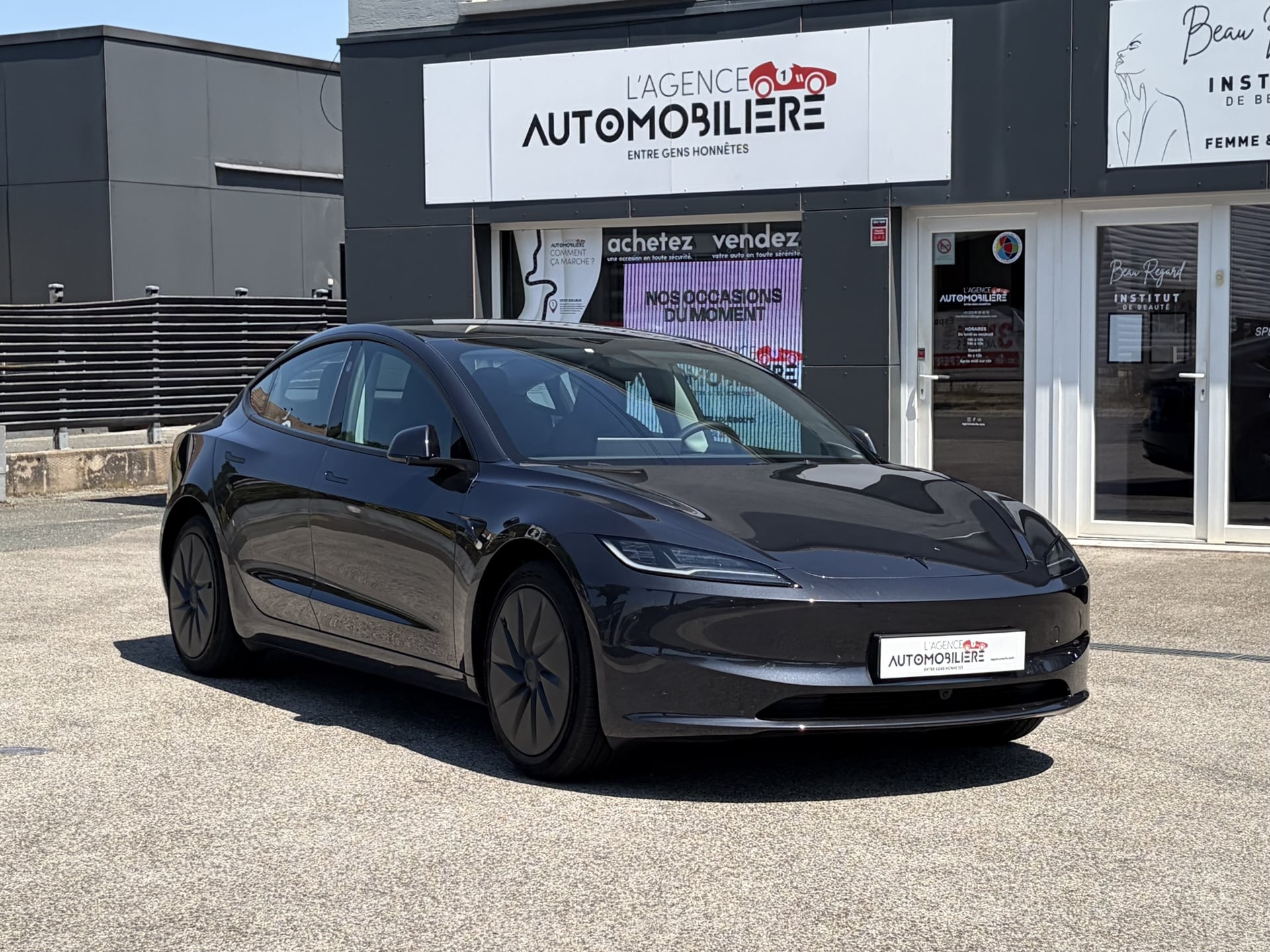 Tesla Model 3 (3) 286 STANDARD RANGE 62.5KWH - ORIGINE FRANCE