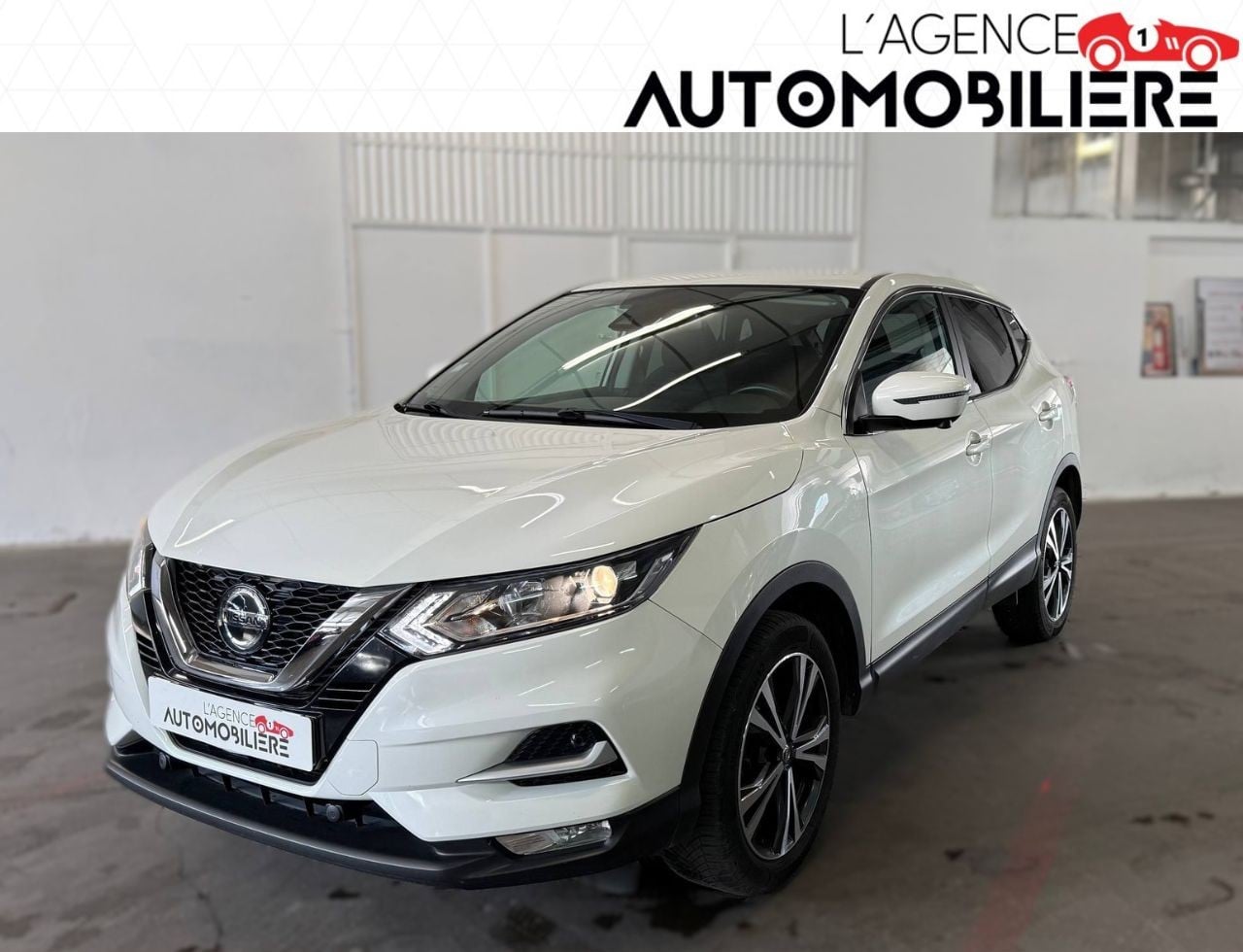 Nissan Qashqai 1.2 DIGT 115CH BUSINESS EDITION — 1