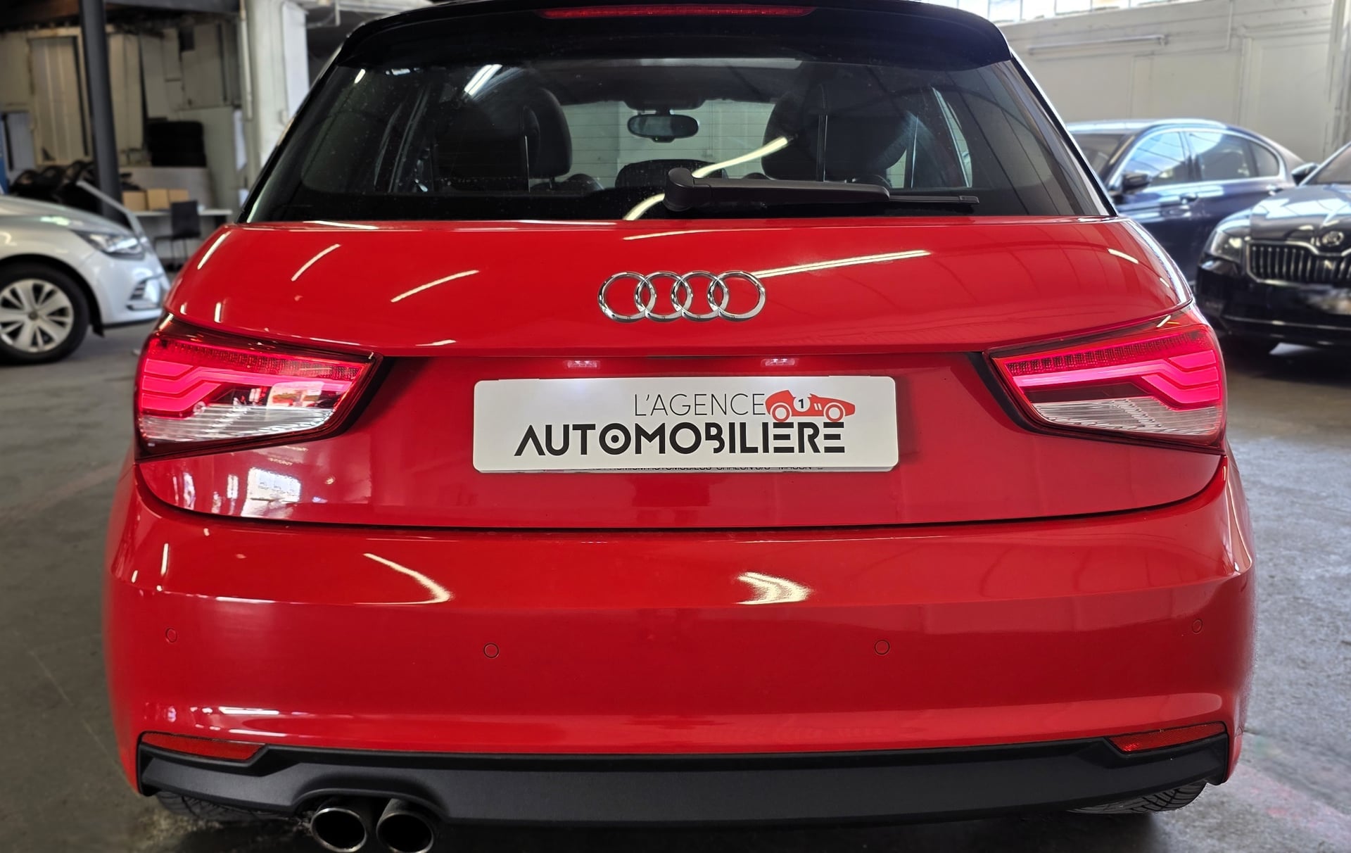 Audi Audi A1 Sportback 1.4 TSI 125ch S-Line S-tronic 7 — 32