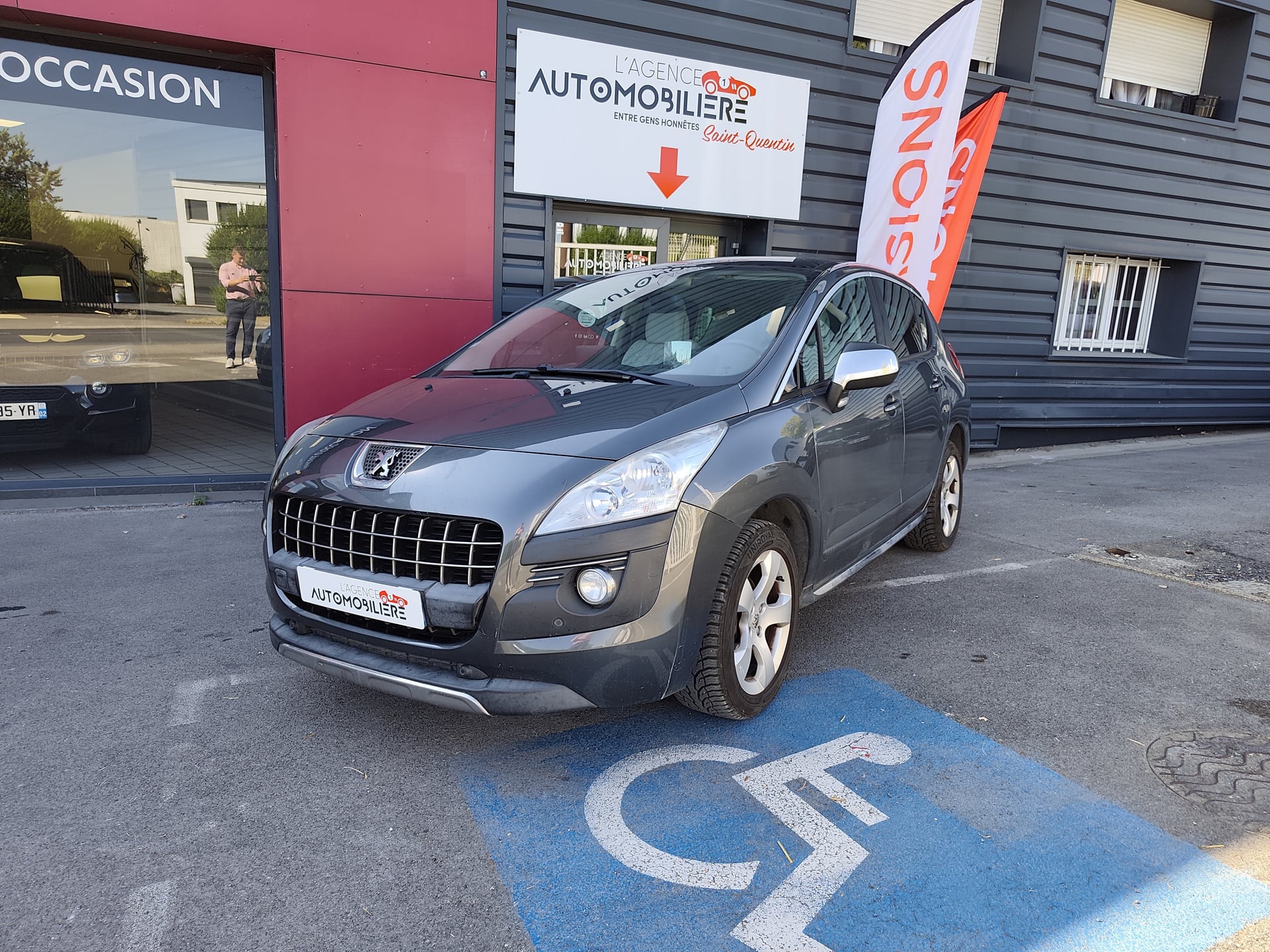 Peugeot 3008 1.6 HDi 115ch Féline - Full entretien - Garantie 6 mois - Distribution 07/2026
