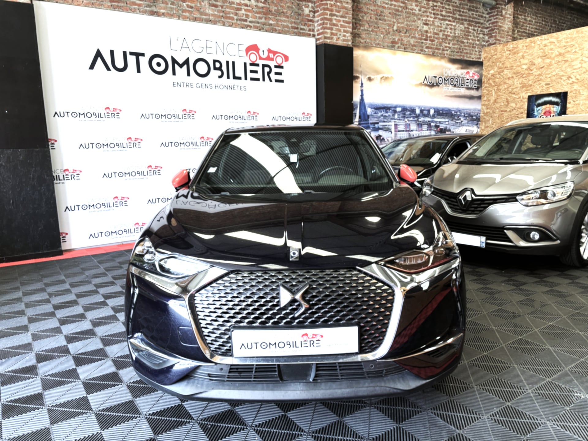 DS DS3 CBACK 1.5 HDI 130 CH Inès de la Fressange Paris BVA — 2