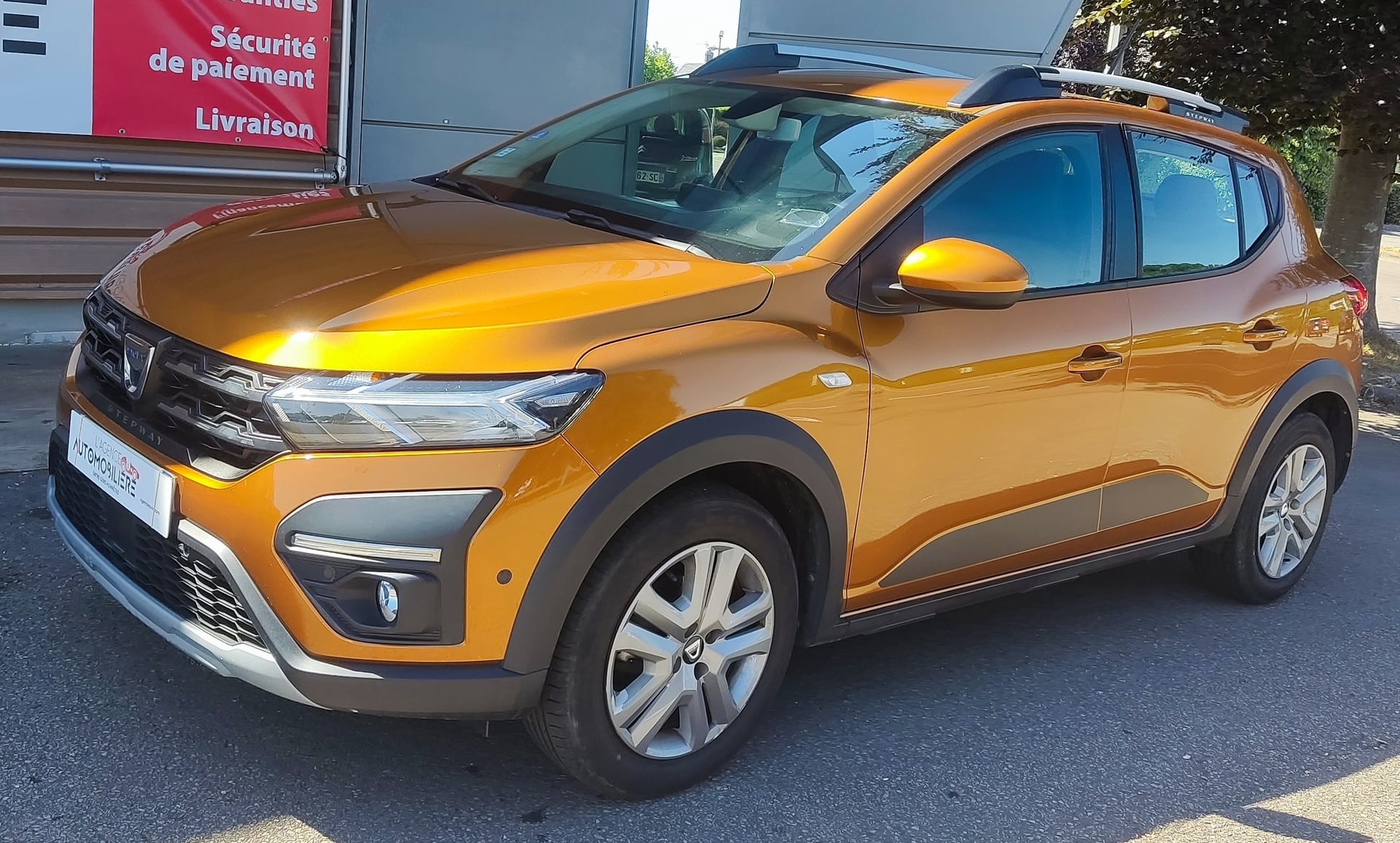 Dacia Sandero STEPWAY CONFORT-1ére main — 2