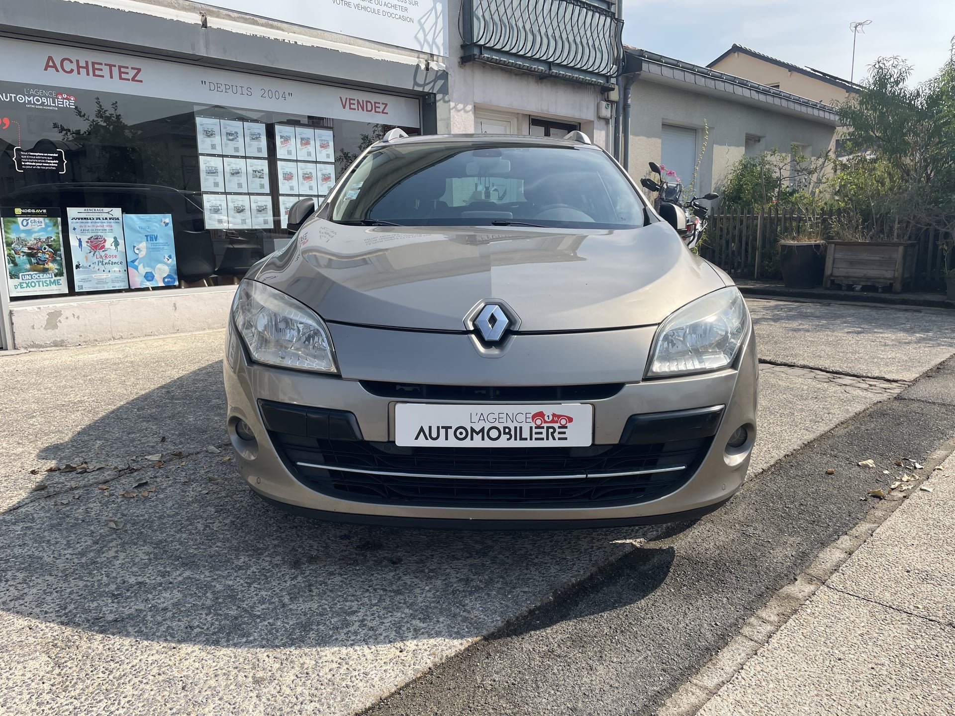 Renault Megane III Estate 1.5 dCi 110 cv - XV de France — 2