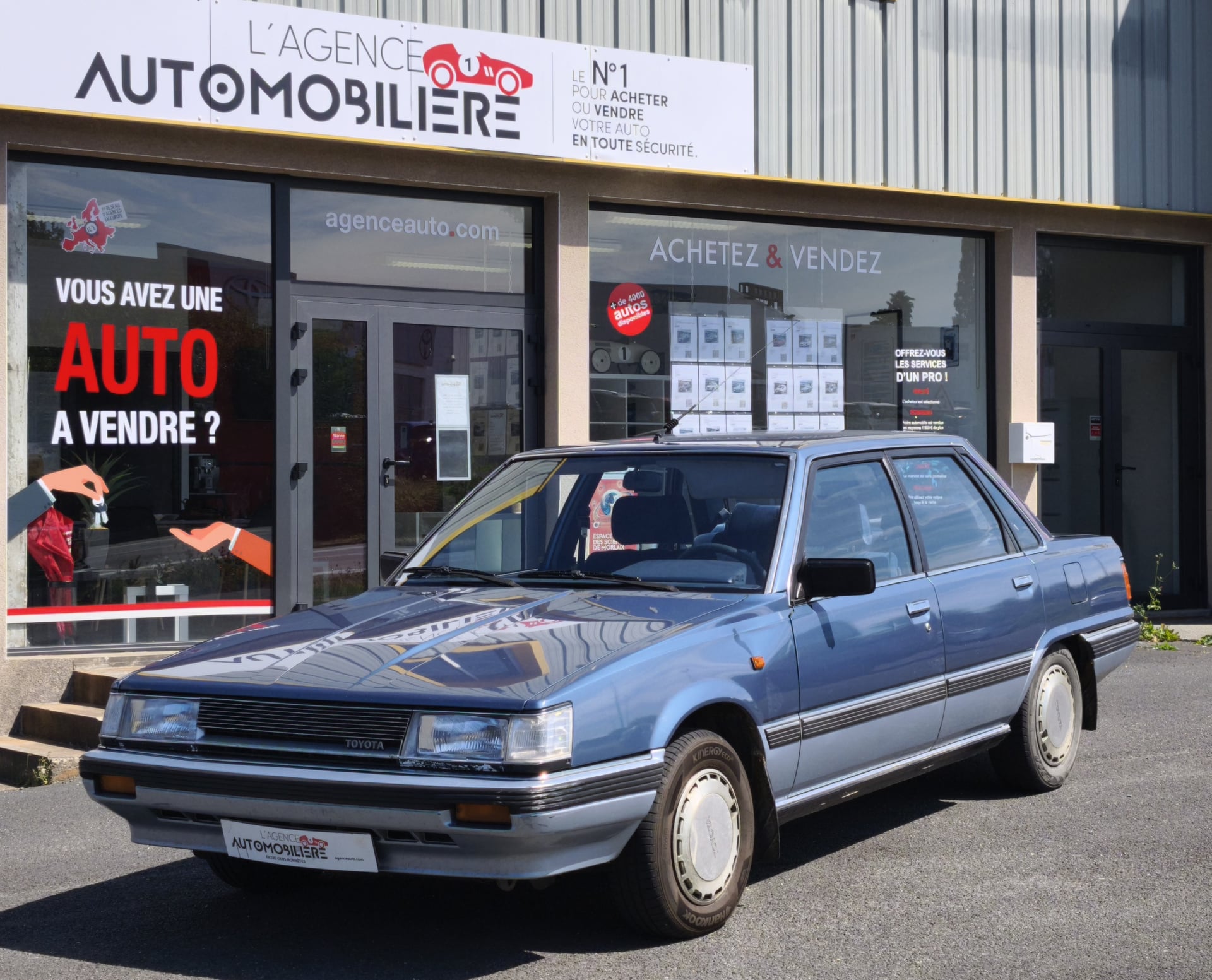 Toyota Camry 1.8 carte grise collection — 1