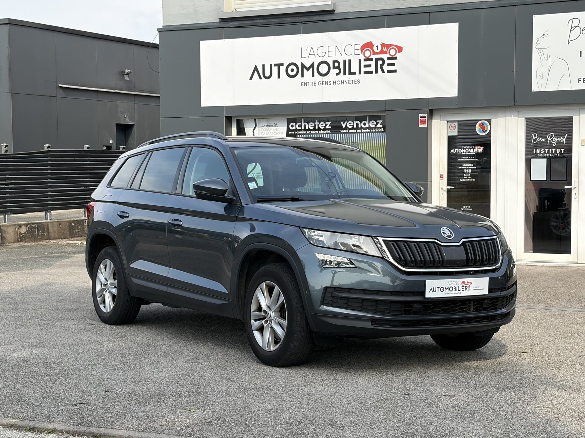 Skoda Kodiaq 2.0 TDI 190 4X4 AMBITION DSG7 - Origine France - Boite auto