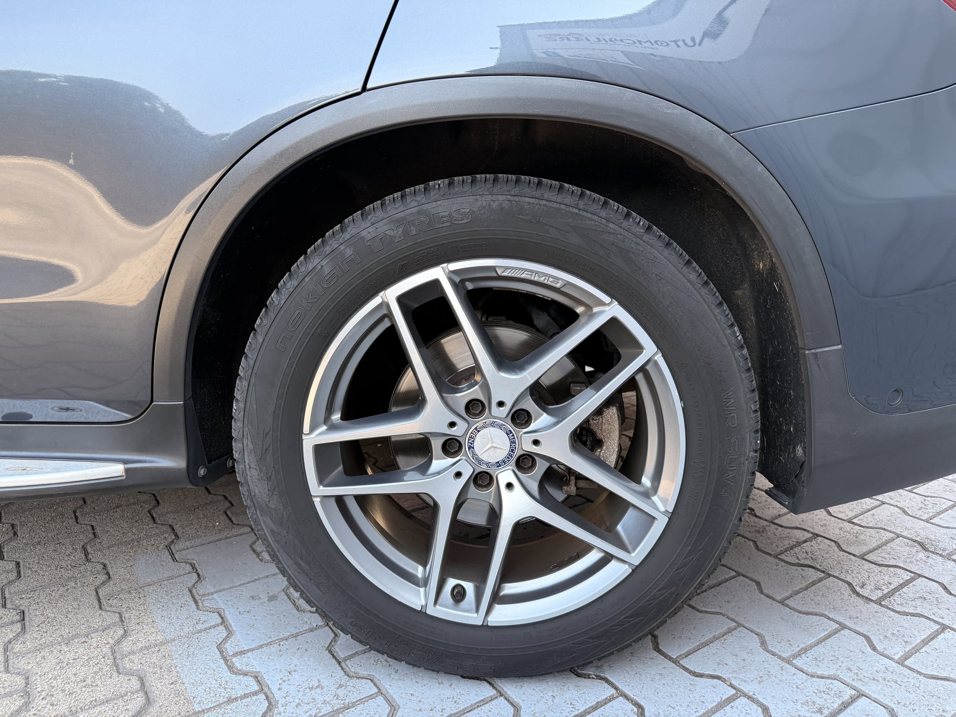Mercedes-Benz Classe GLC 220 d 9G-Tronic 4Matic Sportline 170CV — 24