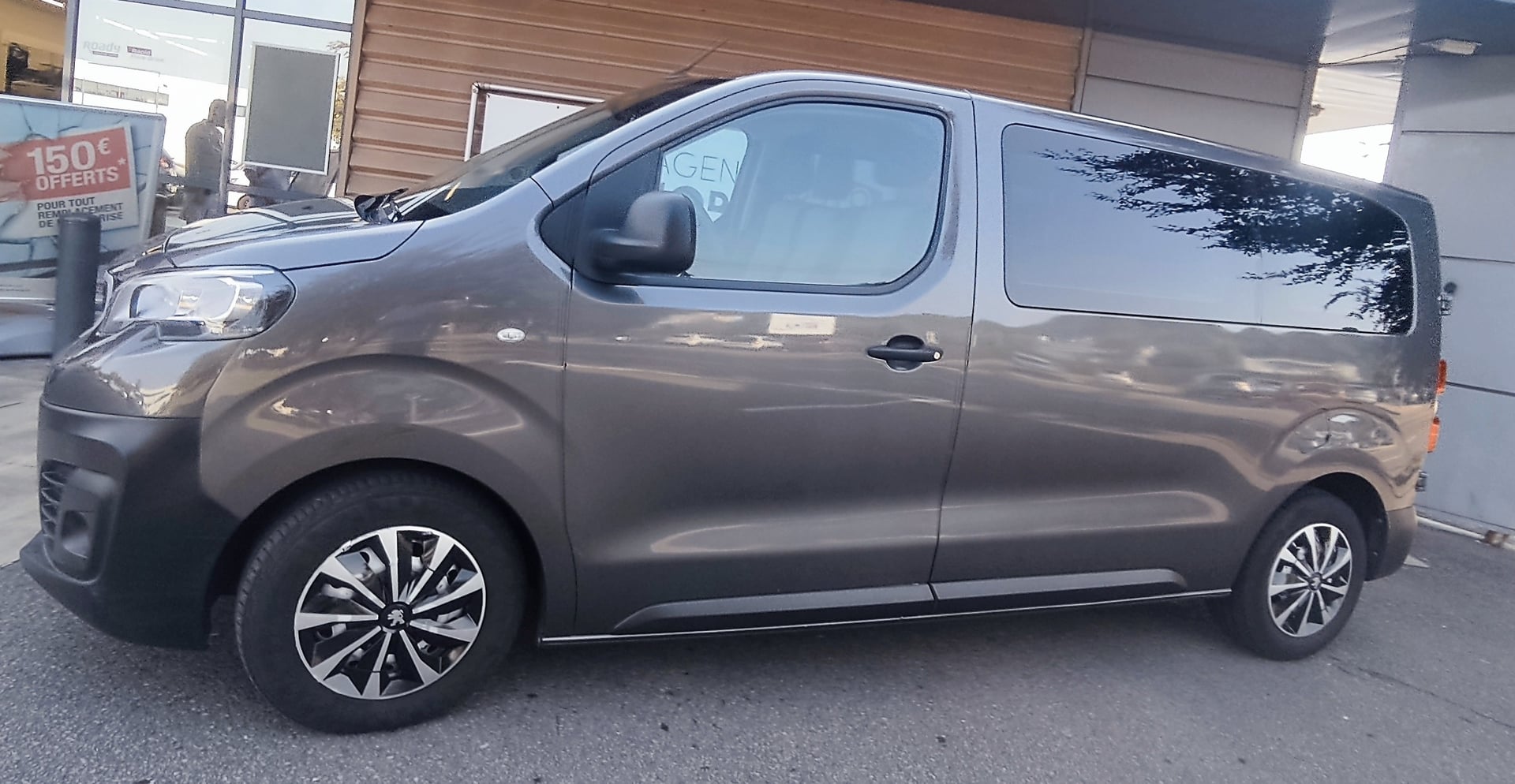 Peugeot Expert Traveller  Standart BlueHDI Active